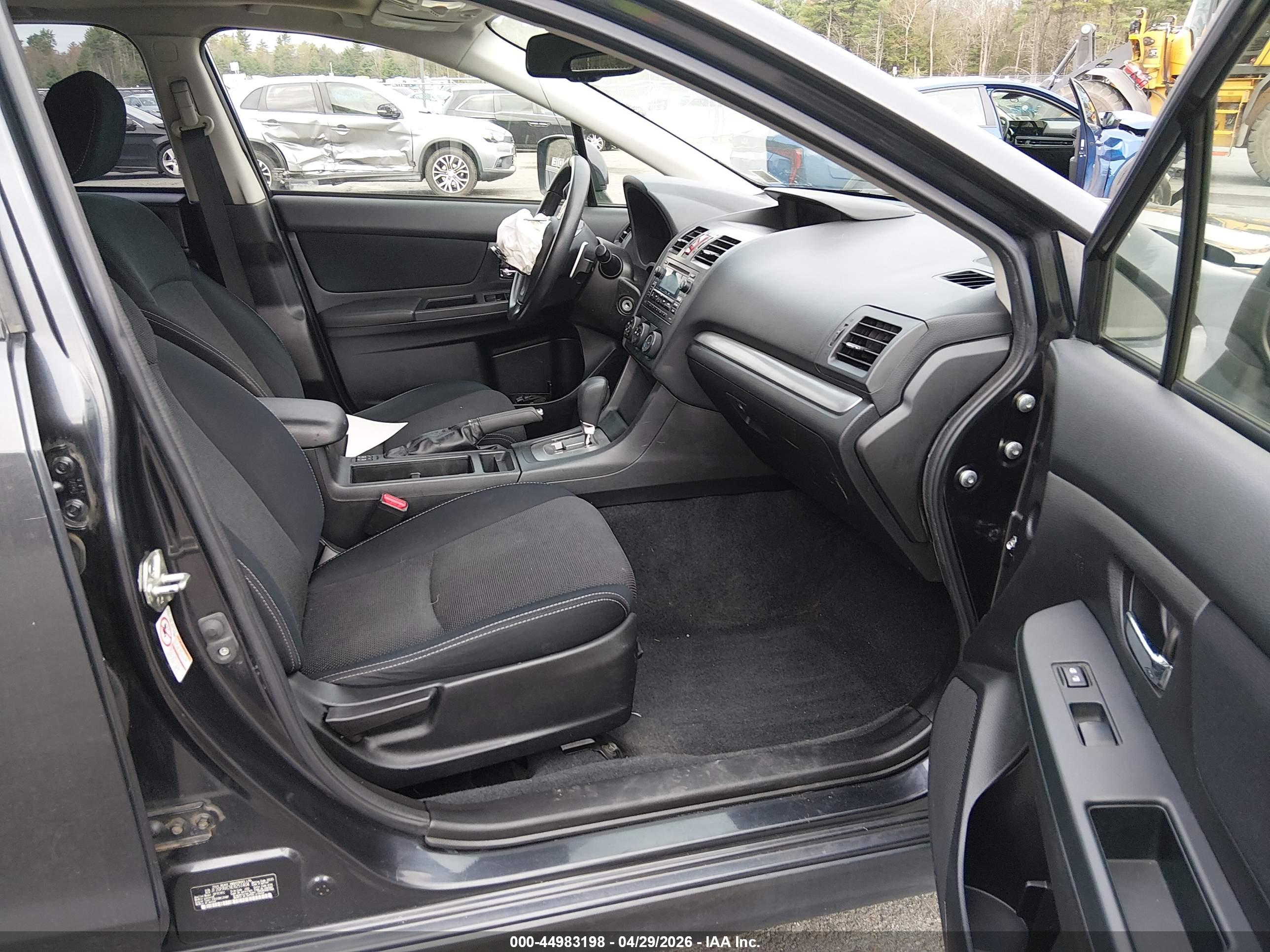 SUBARU XV image 5