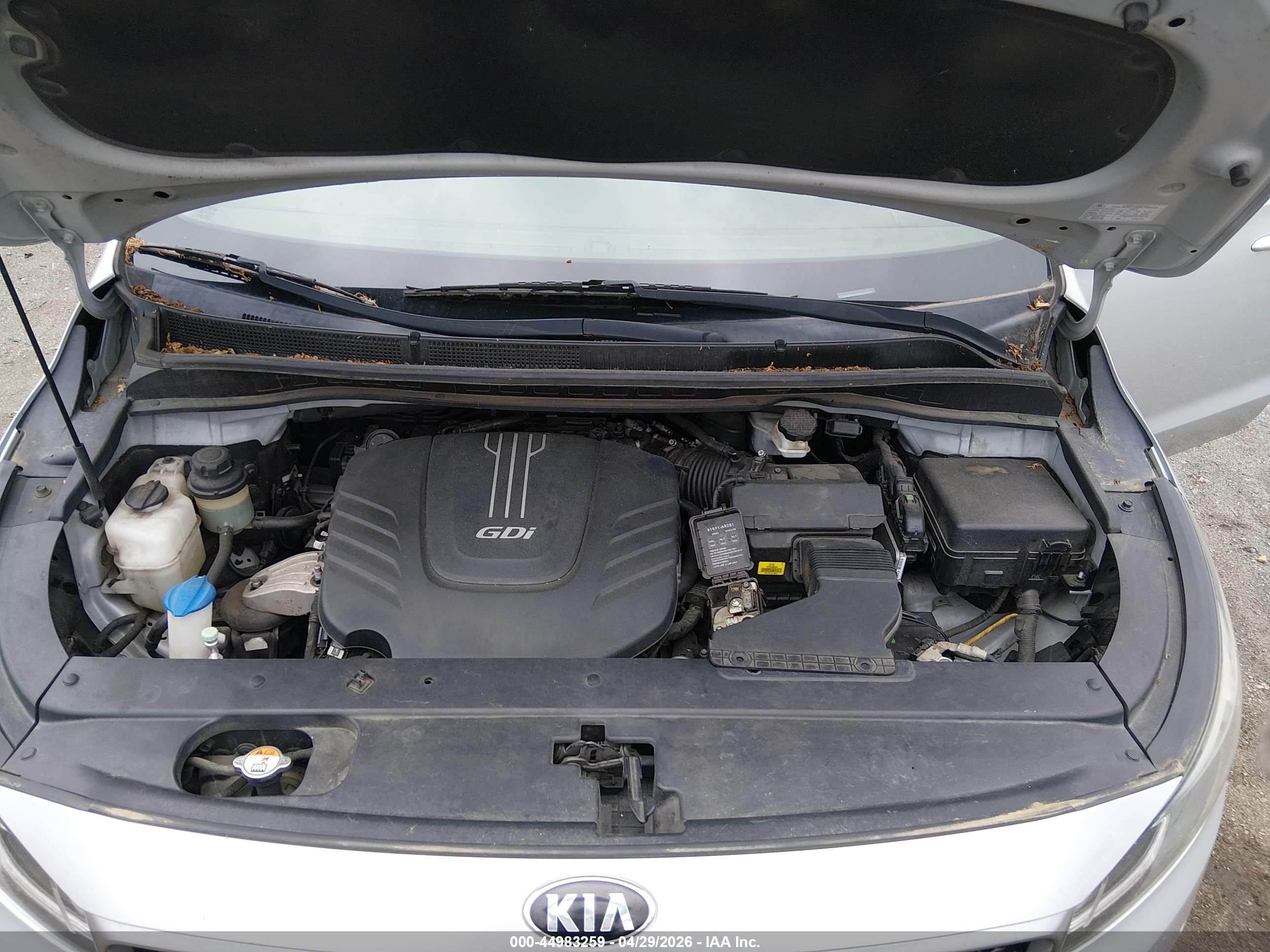 KIA SEDONA image 10