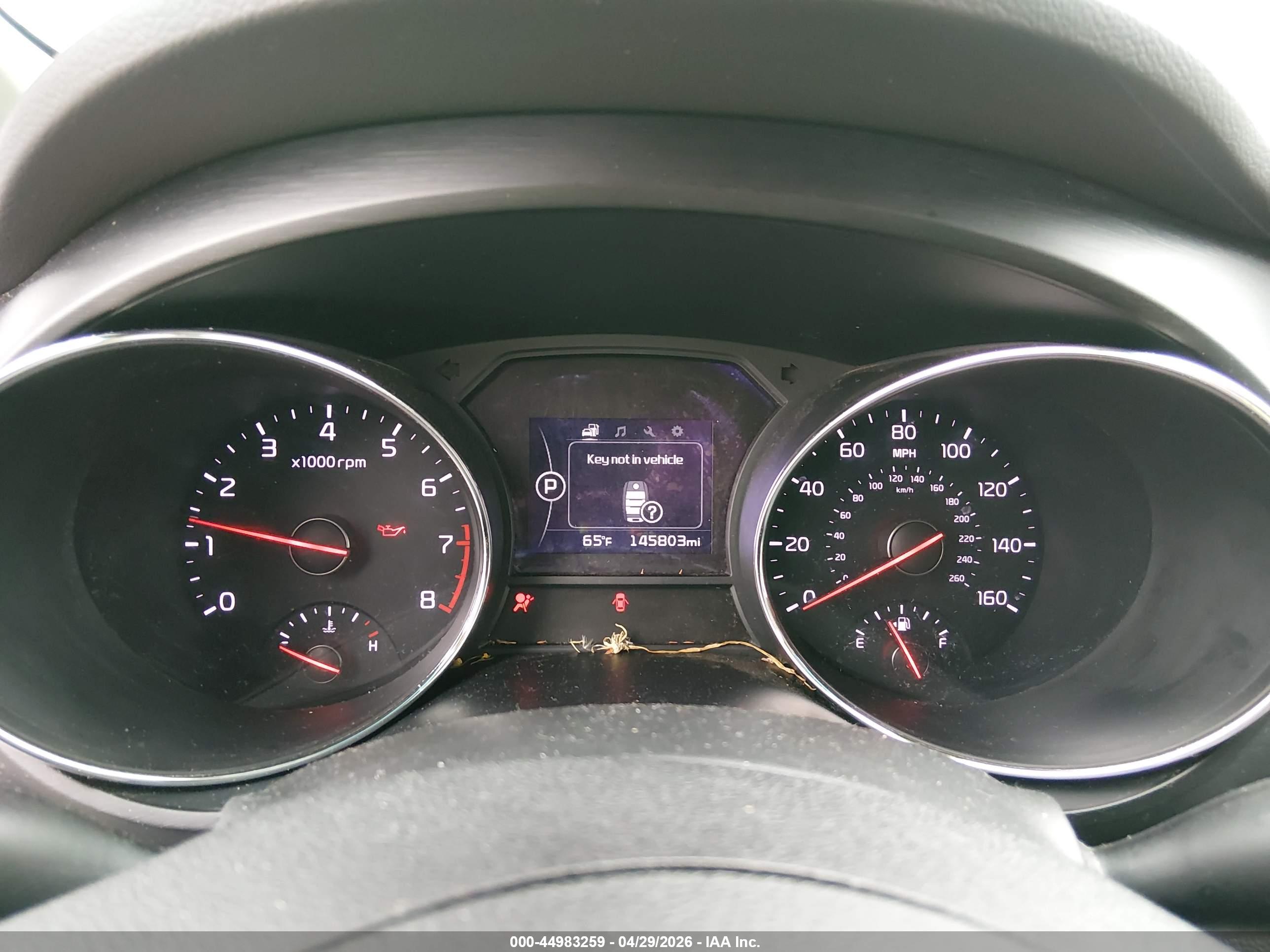 KIA SEDONA image 7