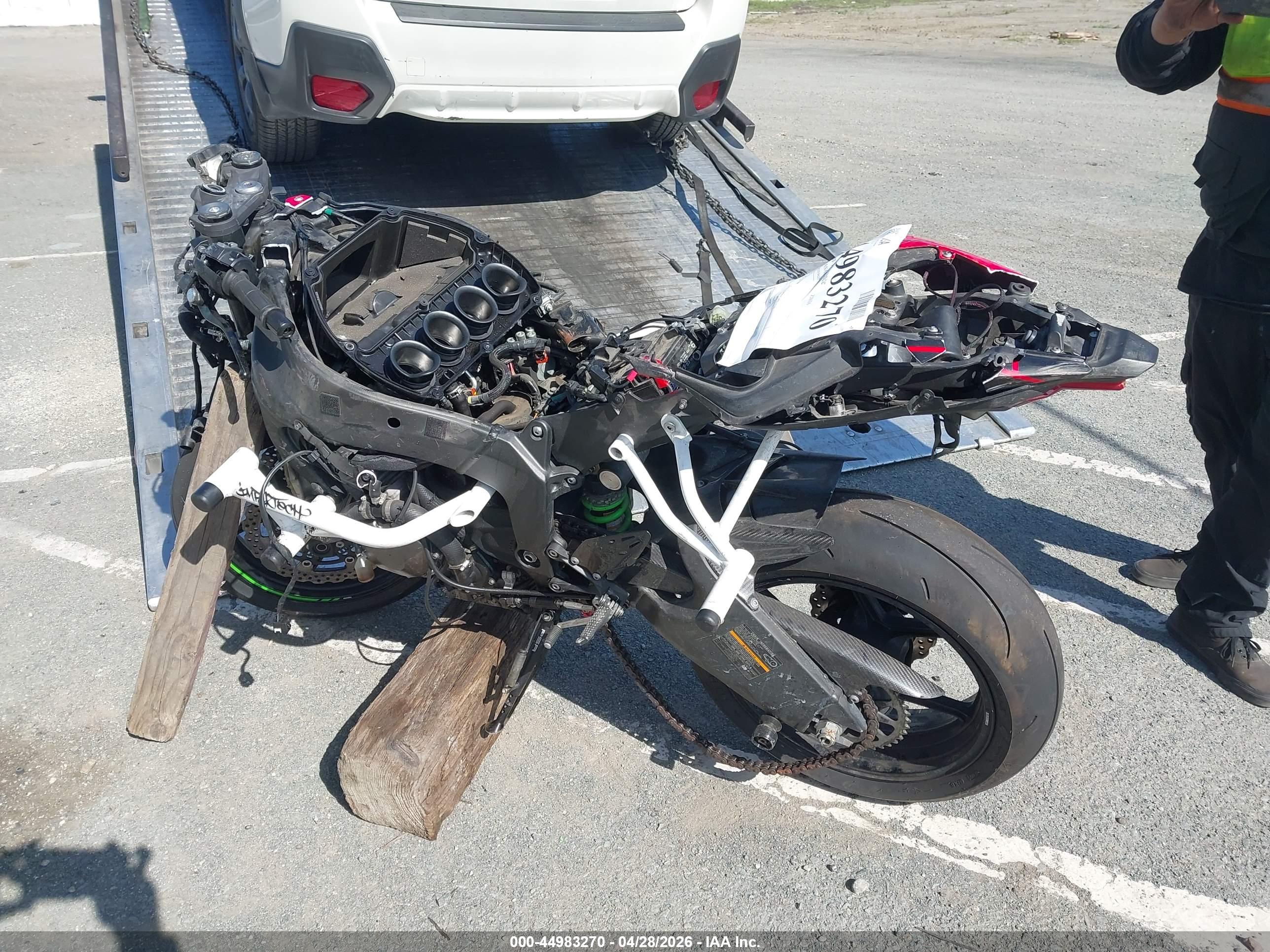 KAWASAKI ZX636 image 3