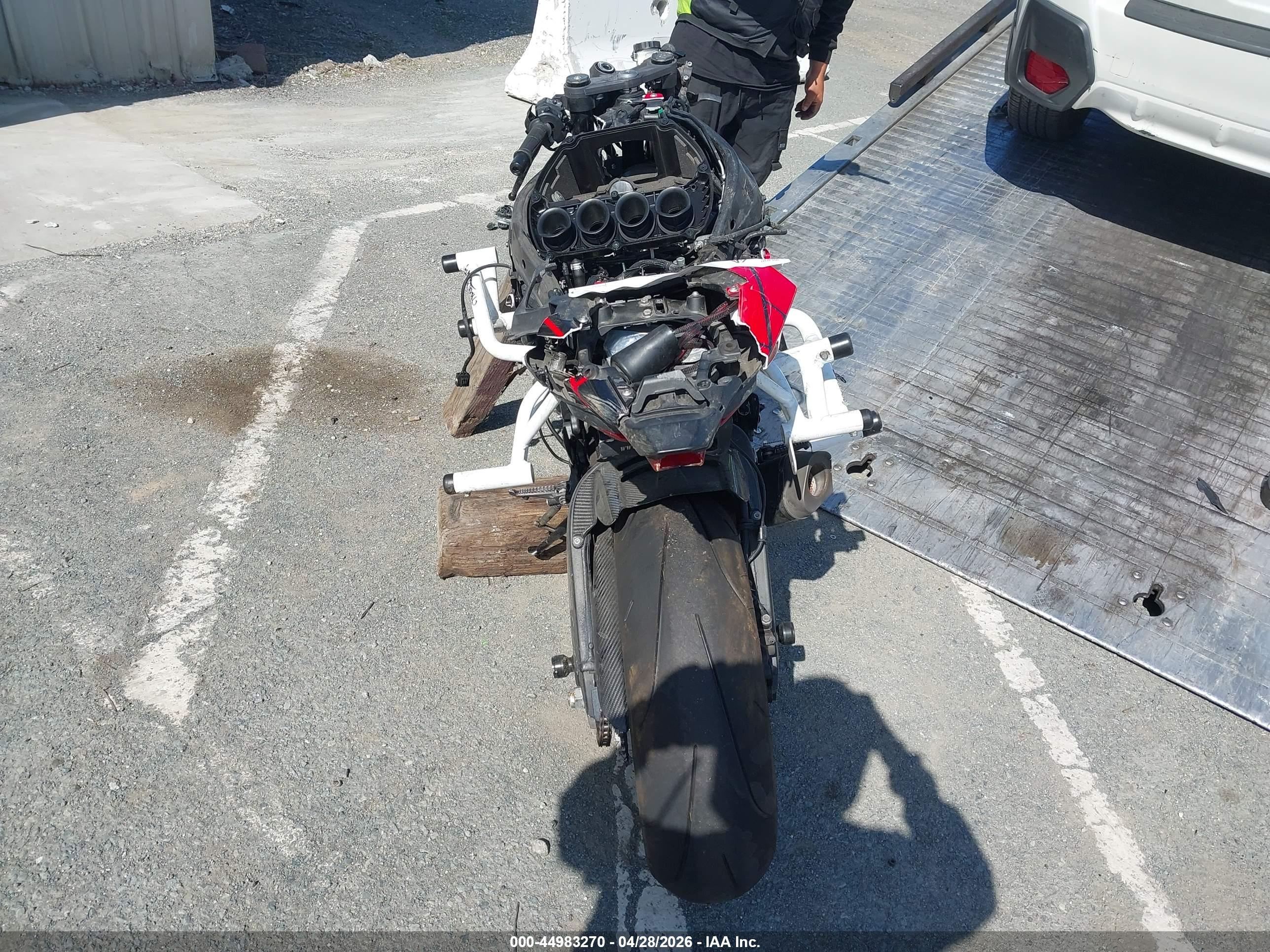 KAWASAKI ZX636 image 6