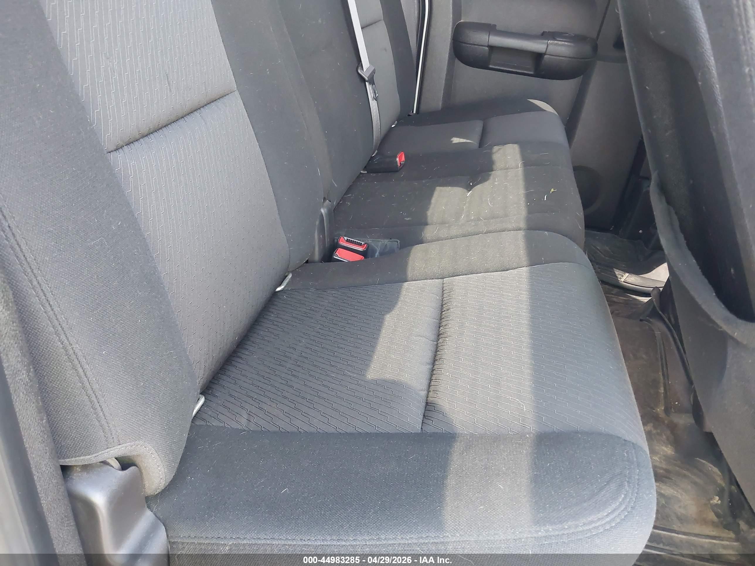 GMC SIERRA image 8