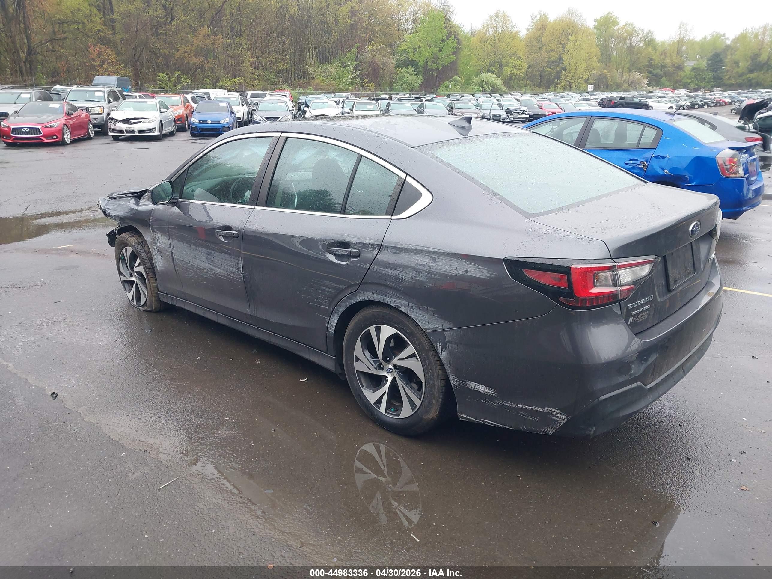 SUBARU LEGACY image 3
