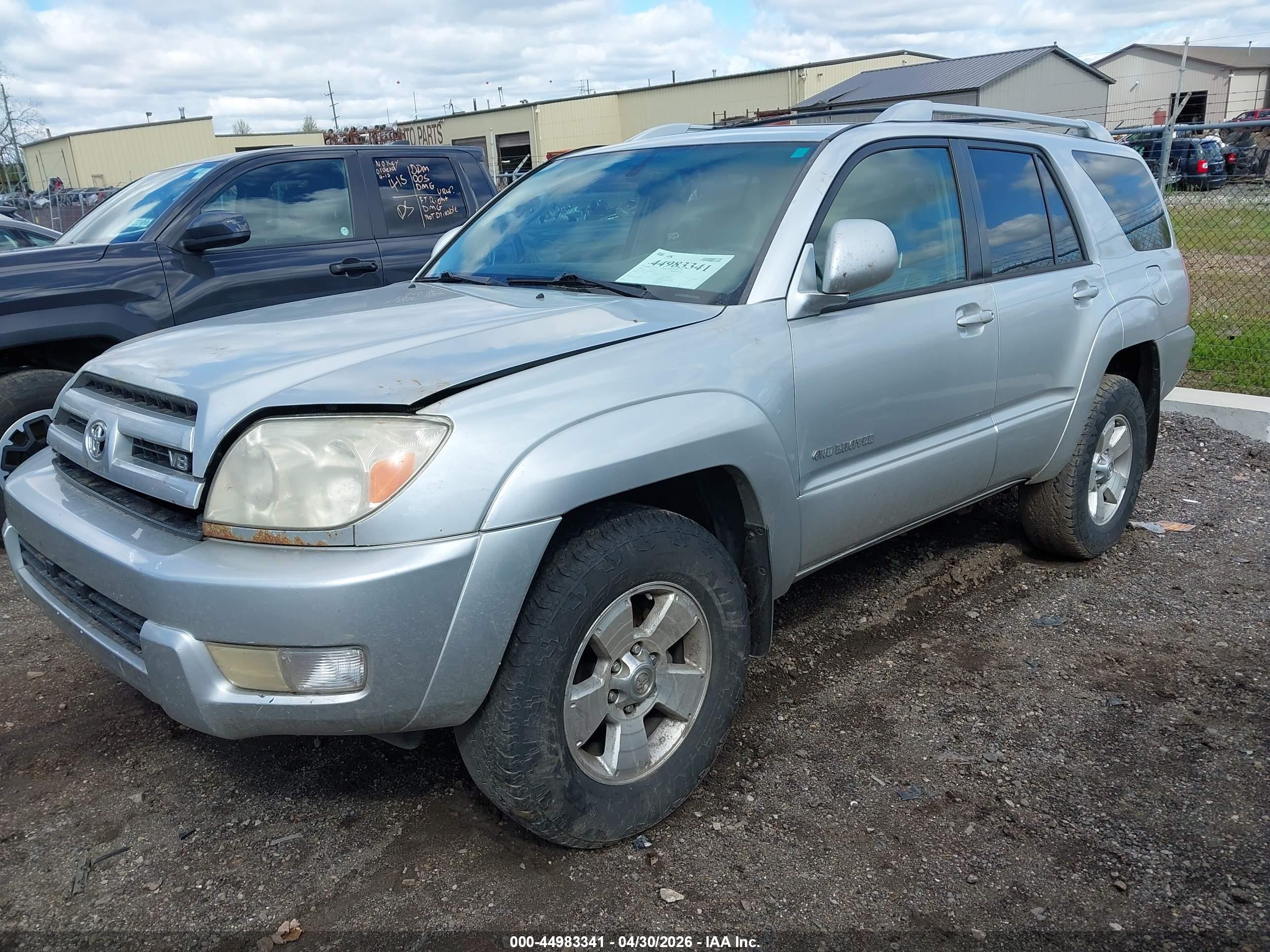 TOYOTA 4RUNNER image 2