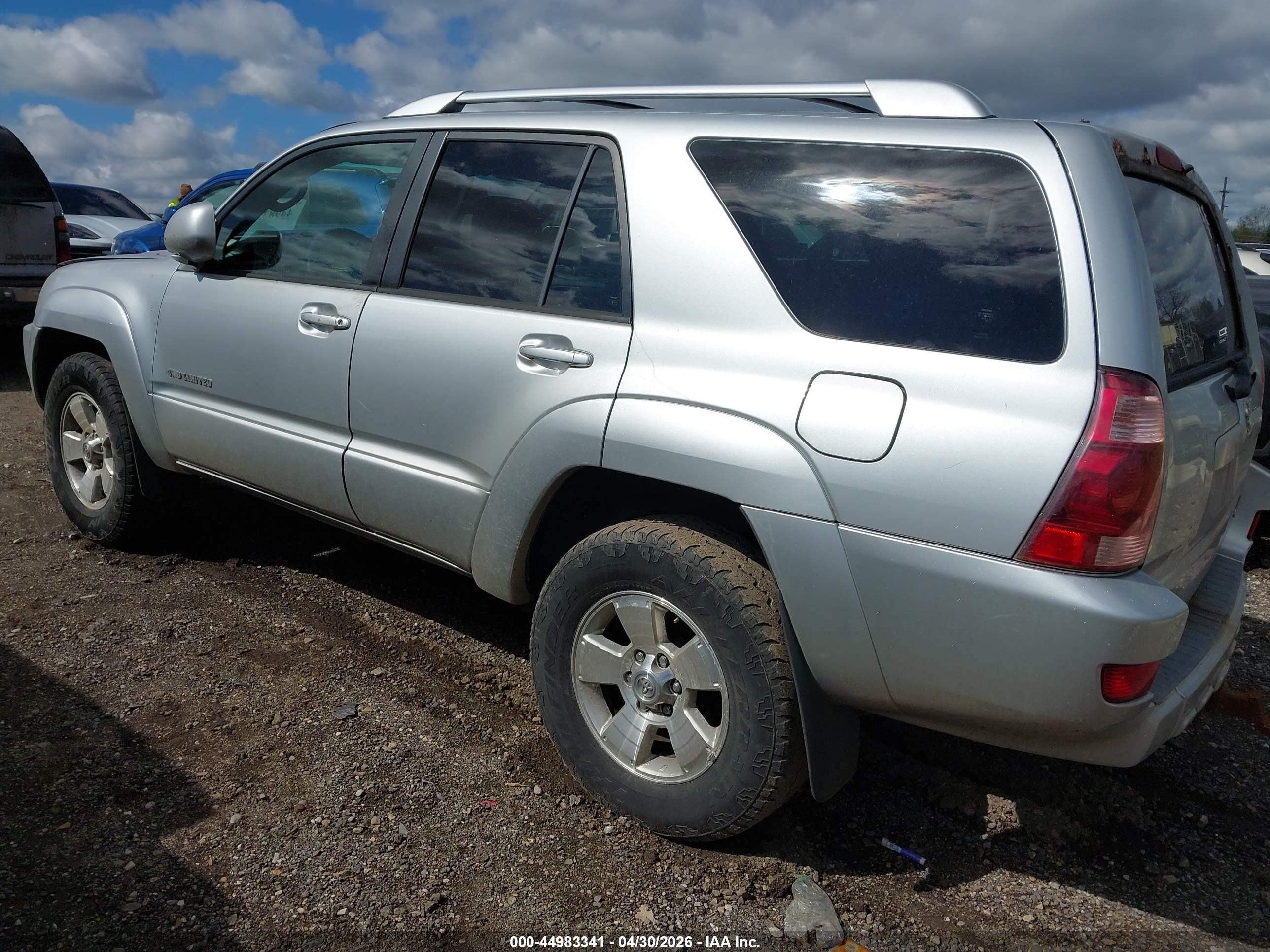 TOYOTA 4RUNNER image 3