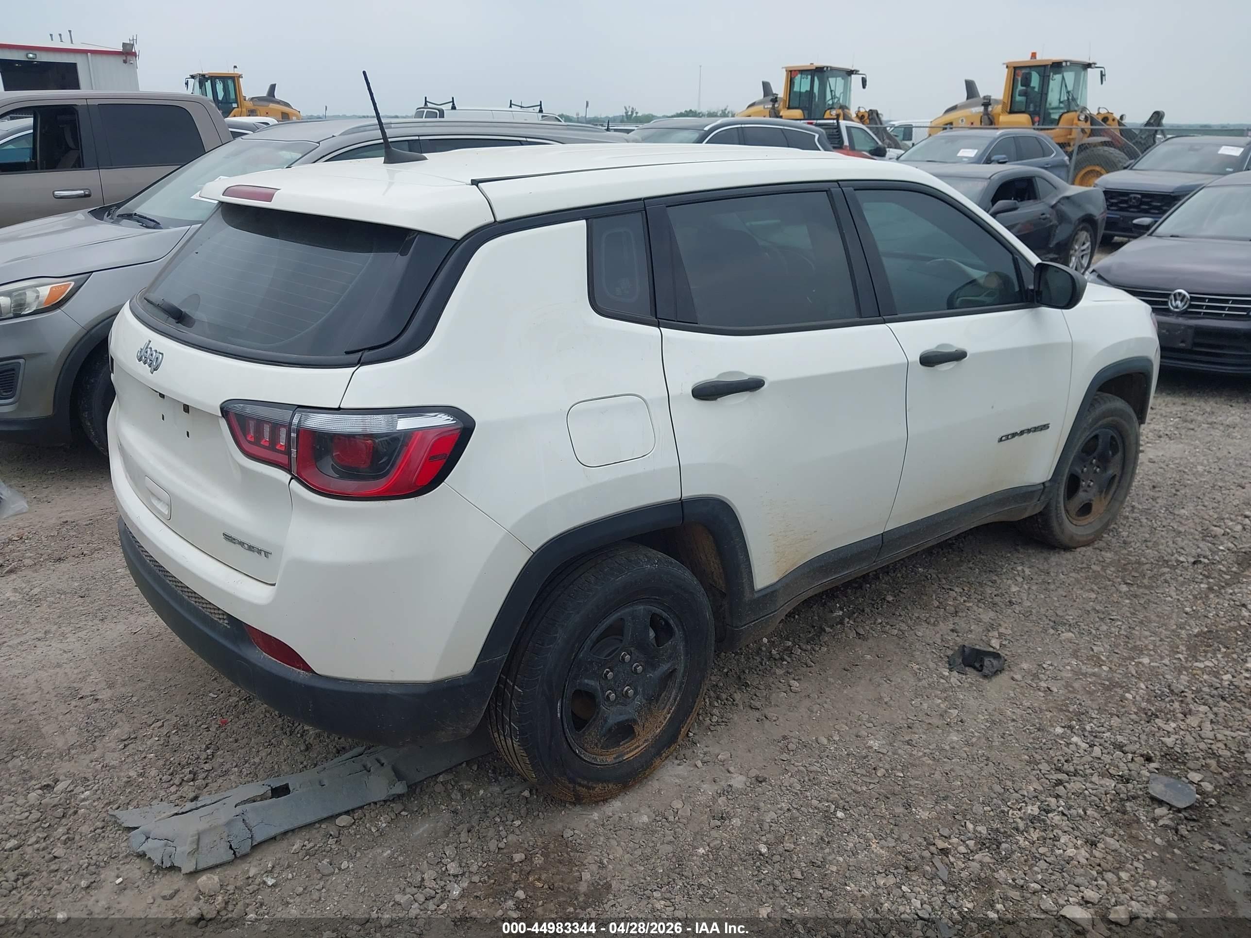 JEEP COMPASS image 4
