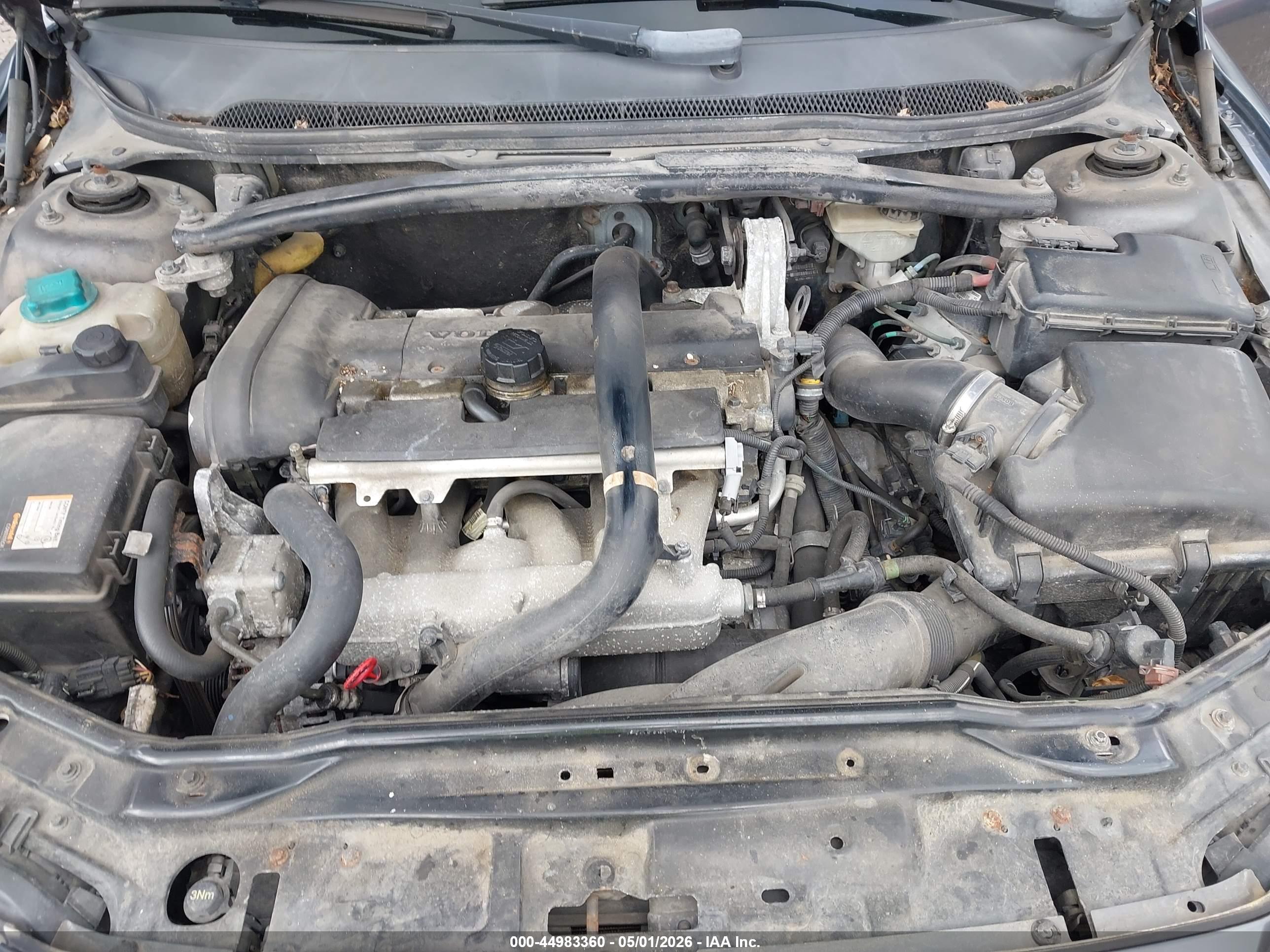 VOLVO S60 image 10