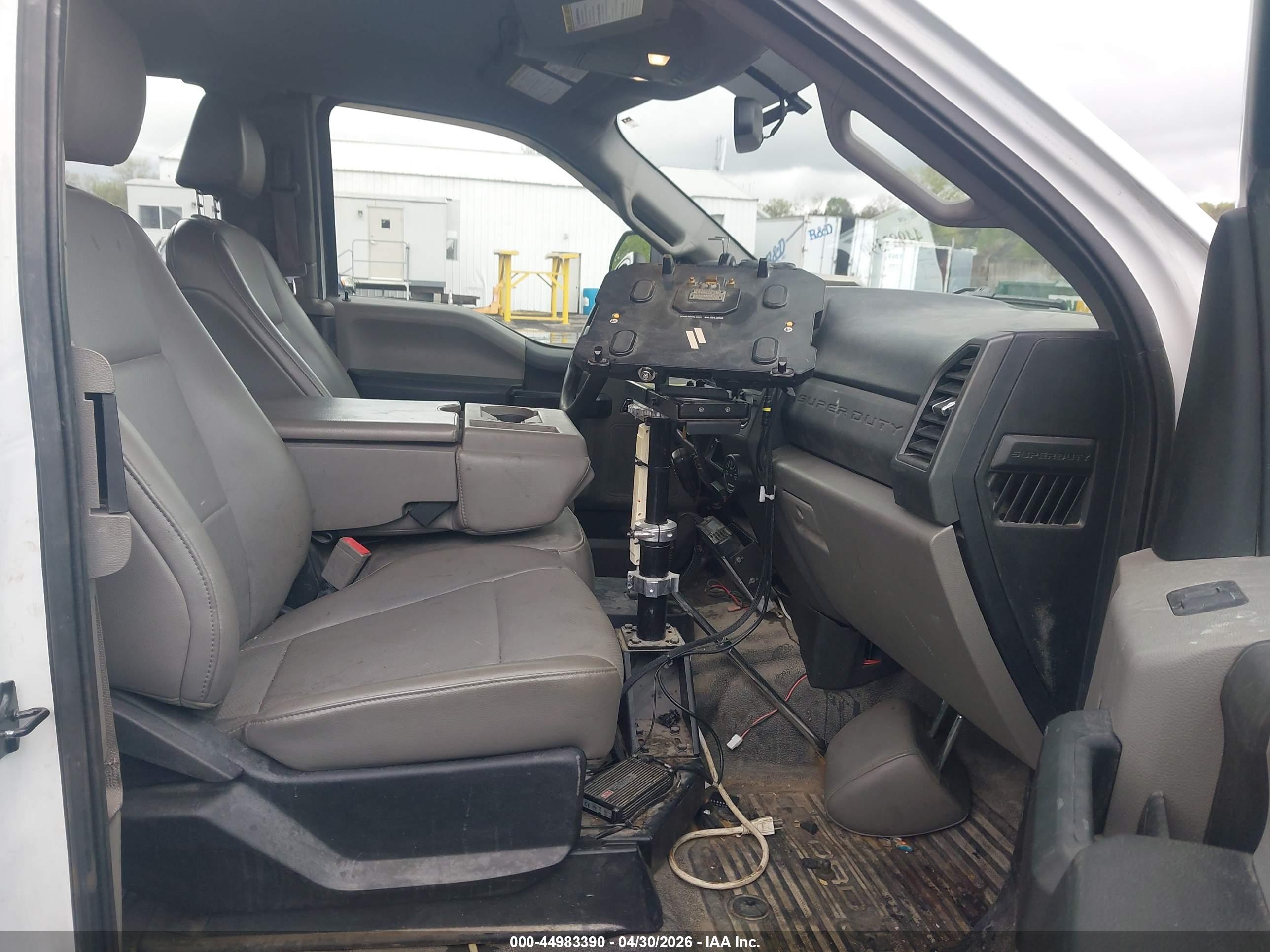 FORD F-250 image 5