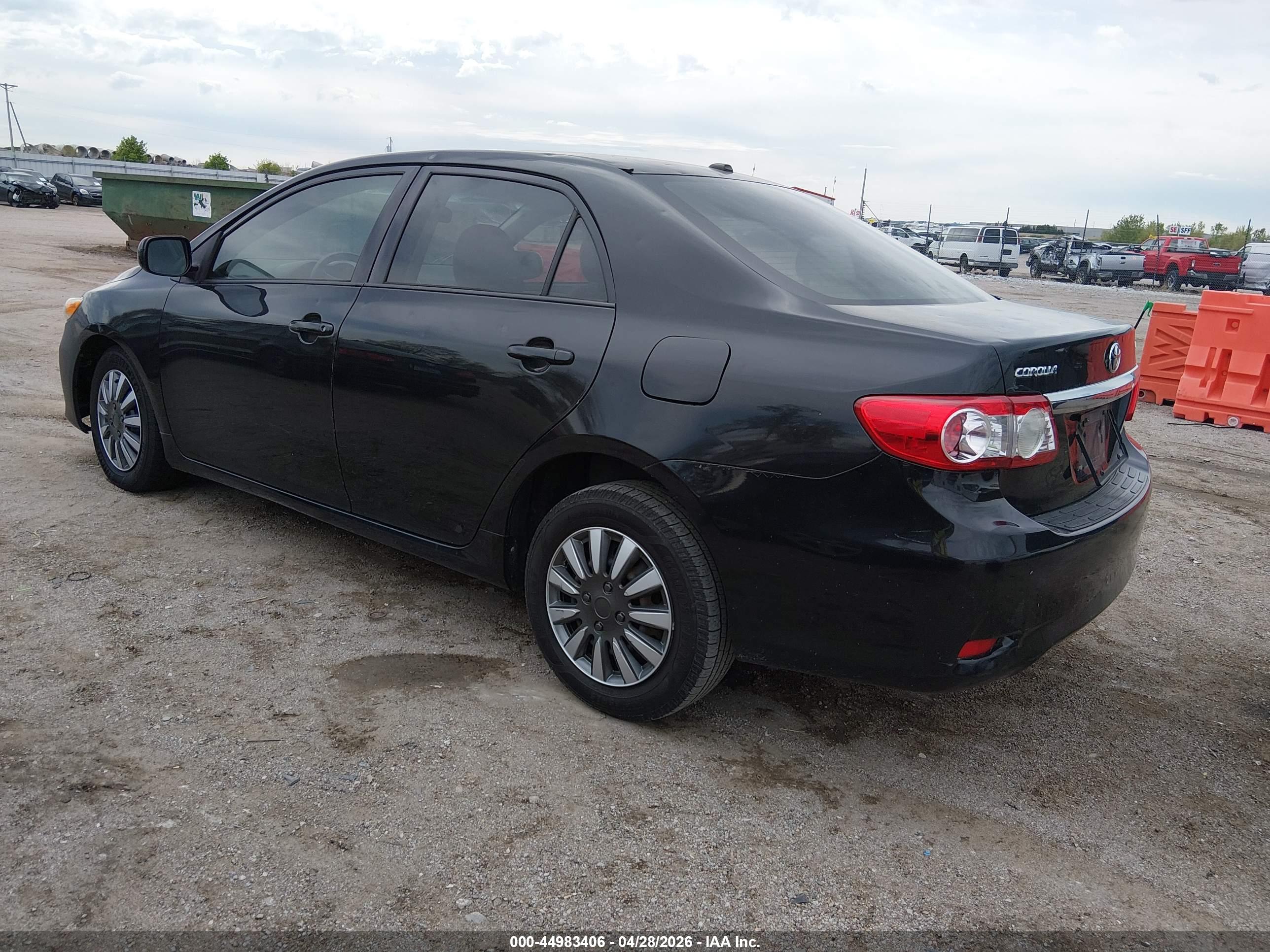 TOYOTA COROLLA image 3
