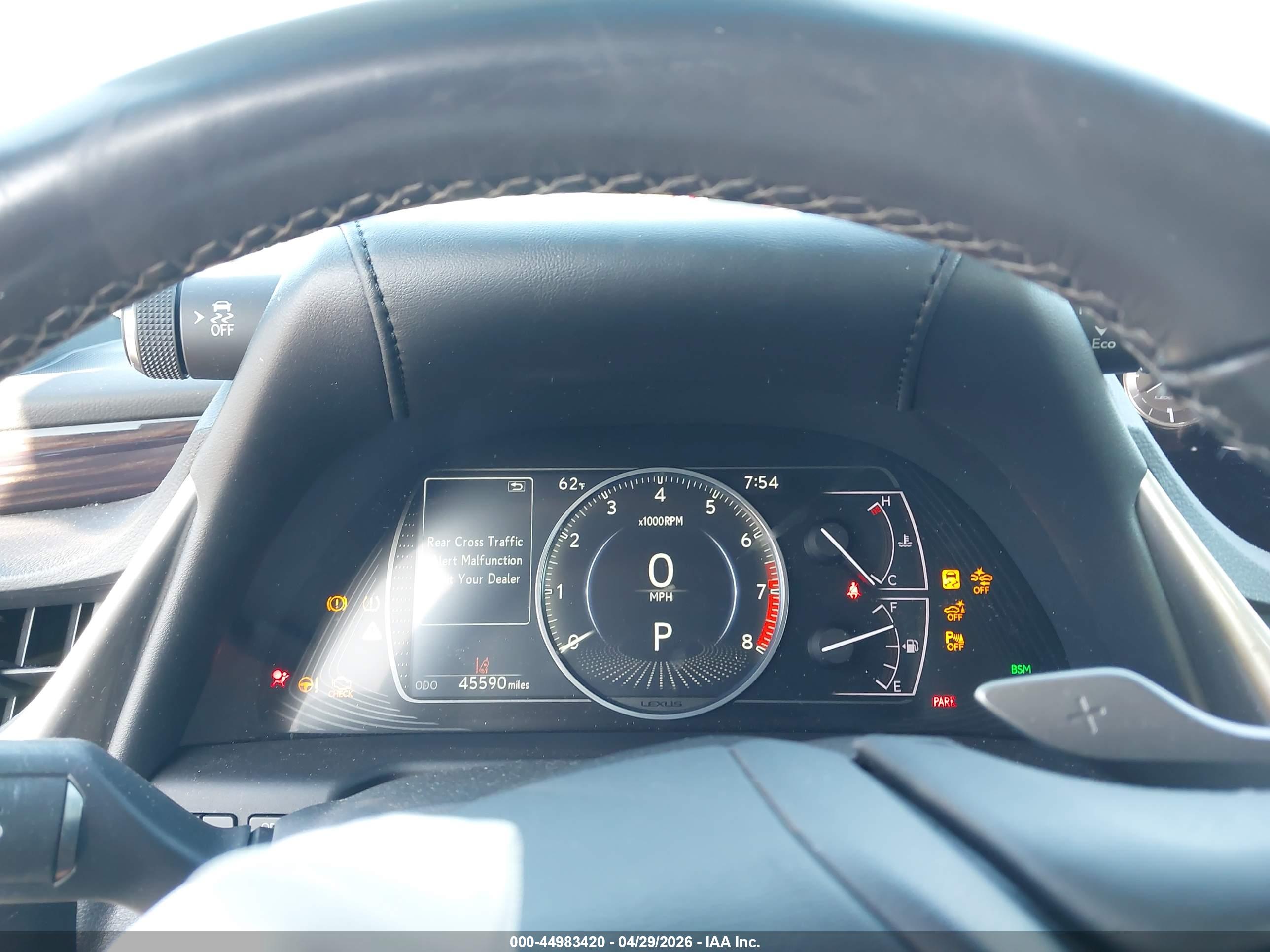 LEXUS ES image 7