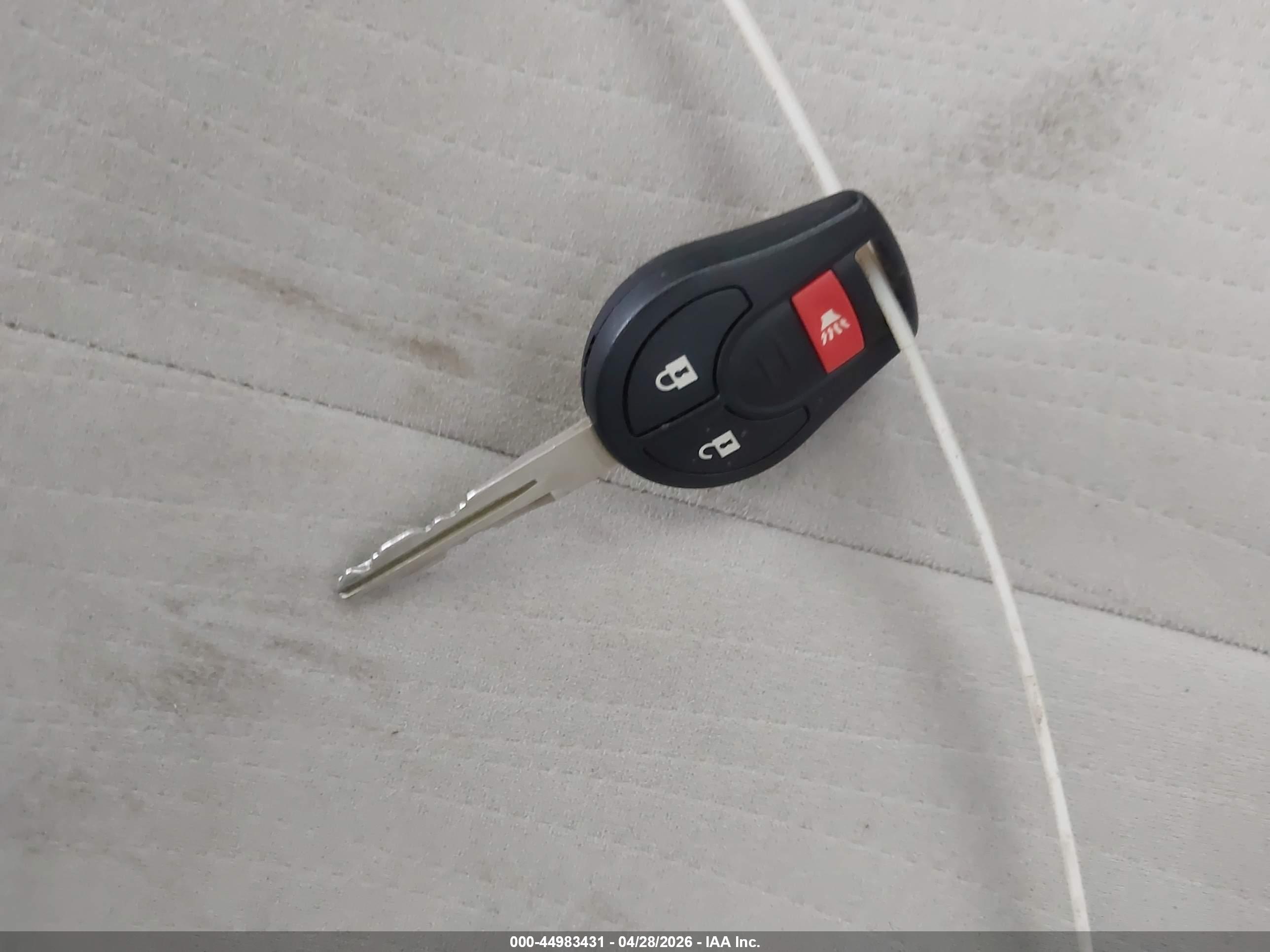 NISSAN CUBE image 11