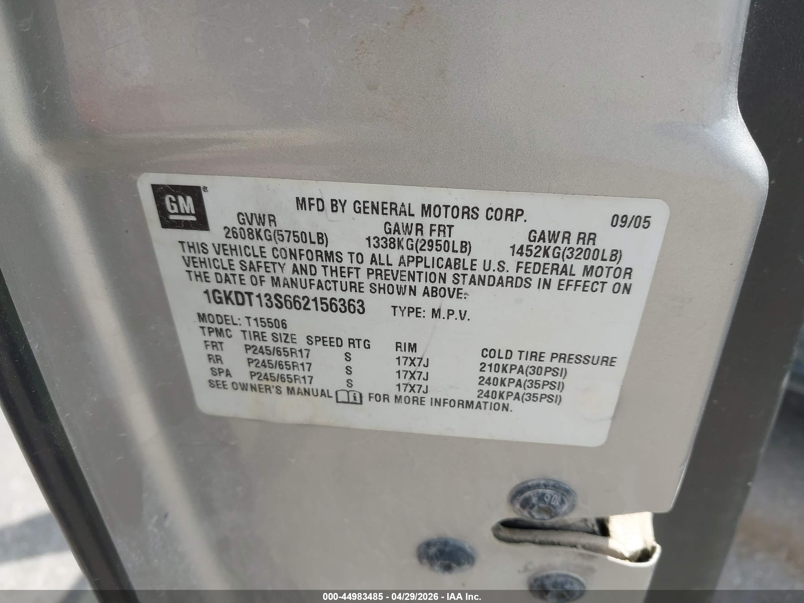 GMC ENVOY image 9