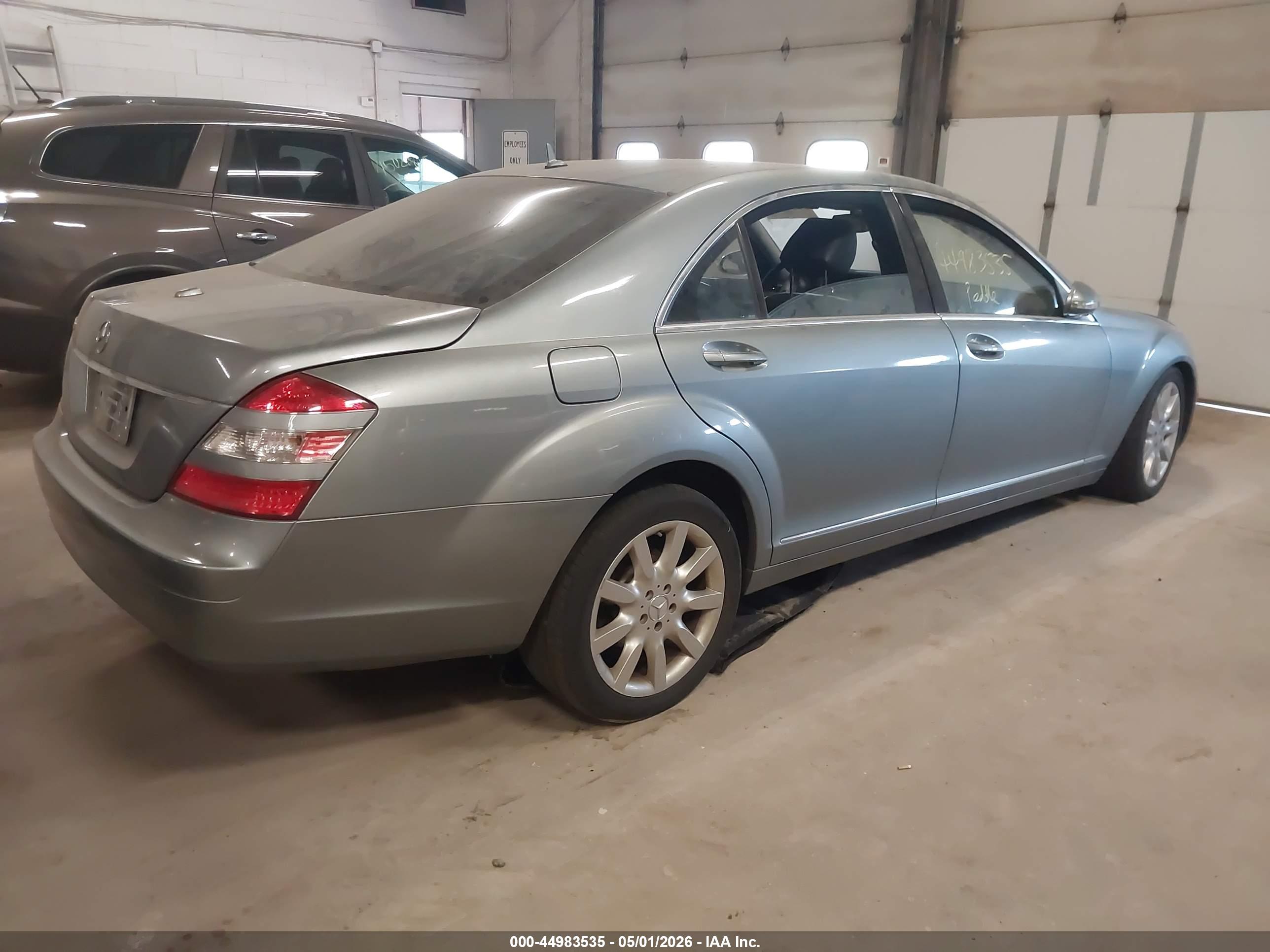 MERCEDES-BENZ S image 4