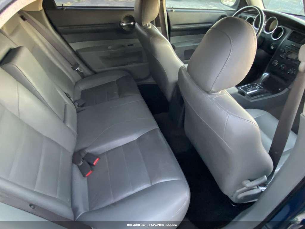 DODGE MAGNUM image 8