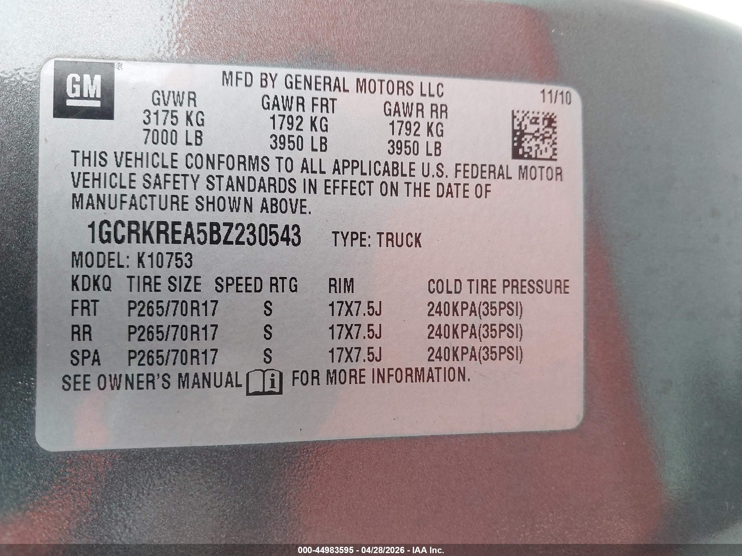 CHEVROLET SILVERADO image 9