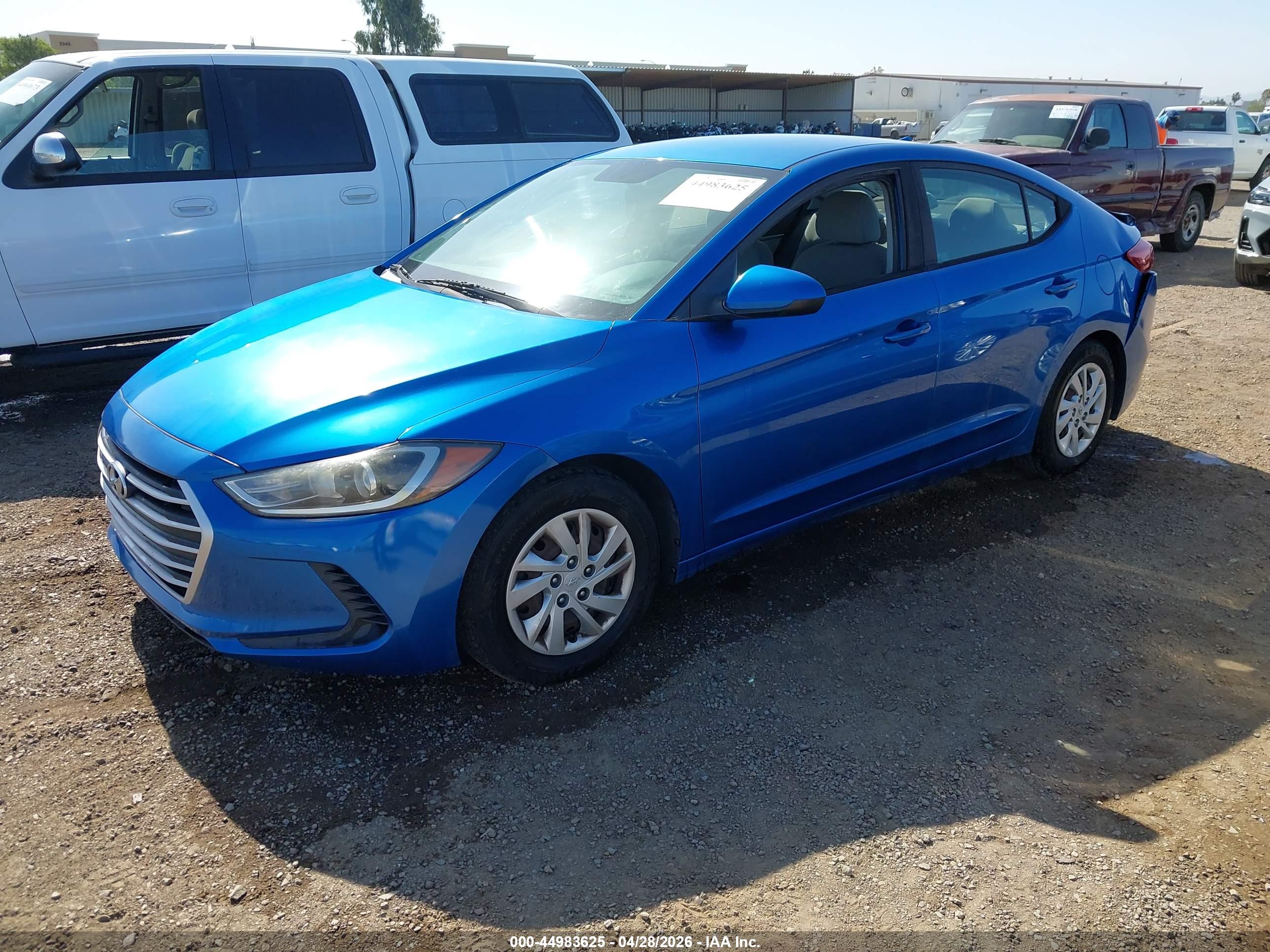 HYUNDAI ELANTRA image 2