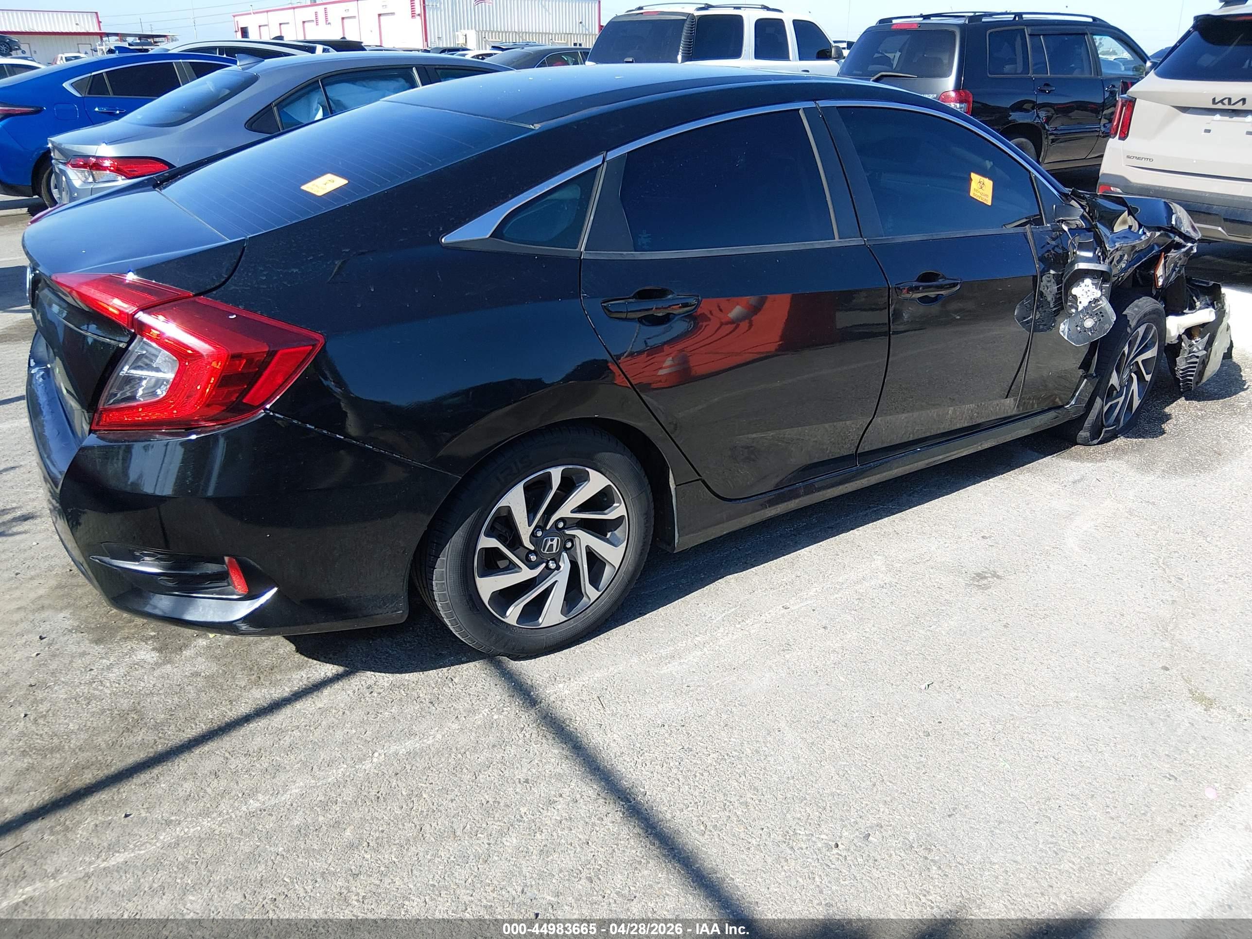 HONDA CIVIC image 4