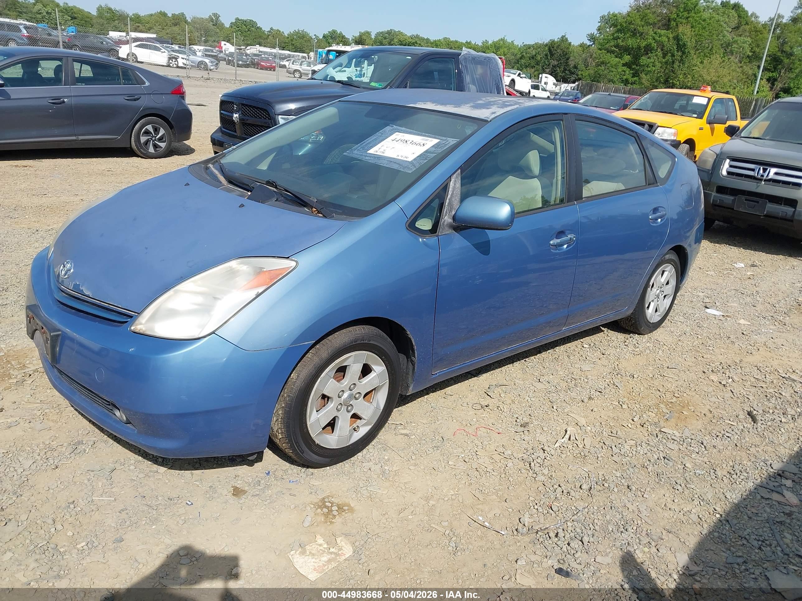 TOYOTA PRIUS image 2