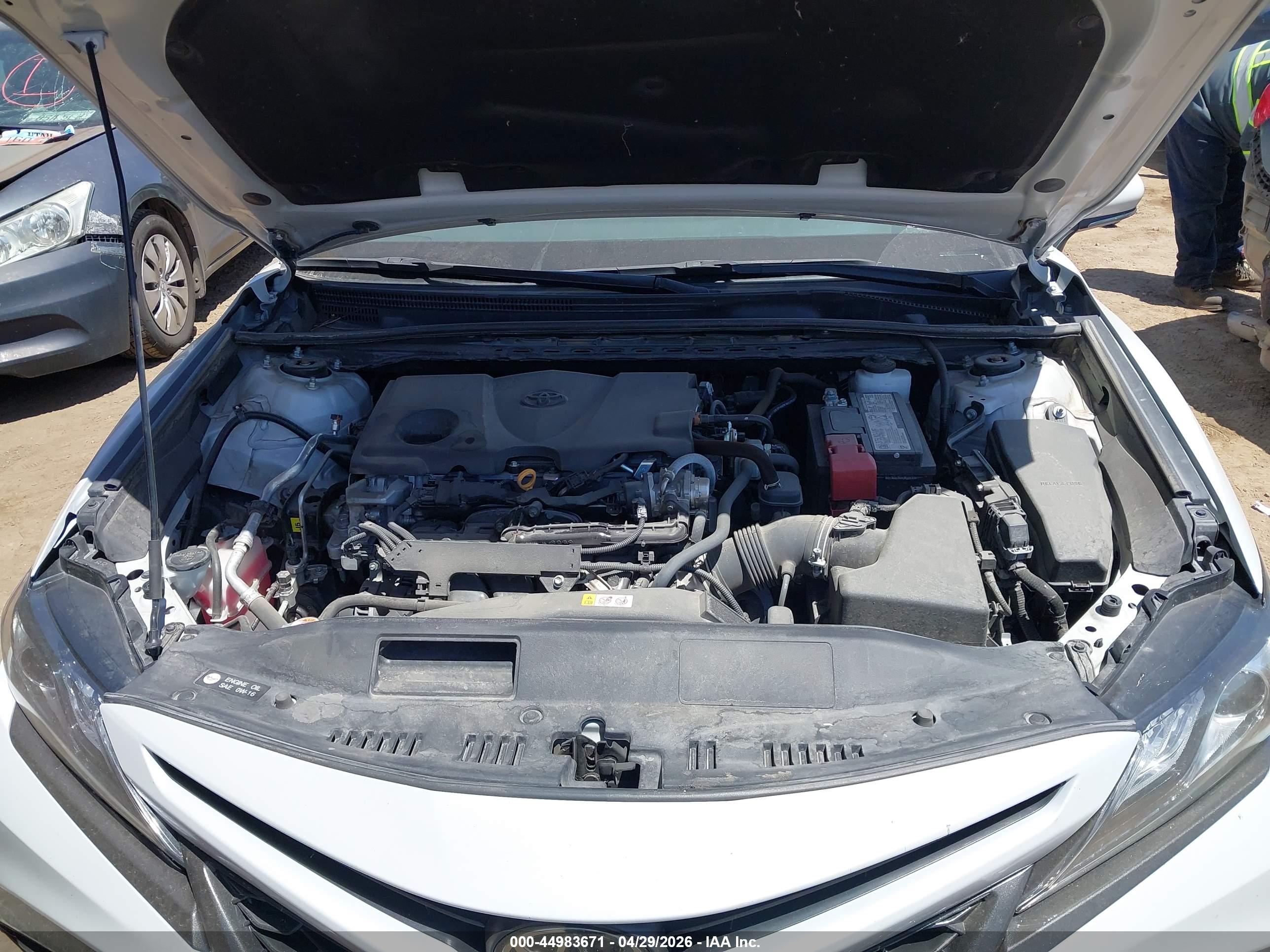 TOYOTA CAMRY image 10