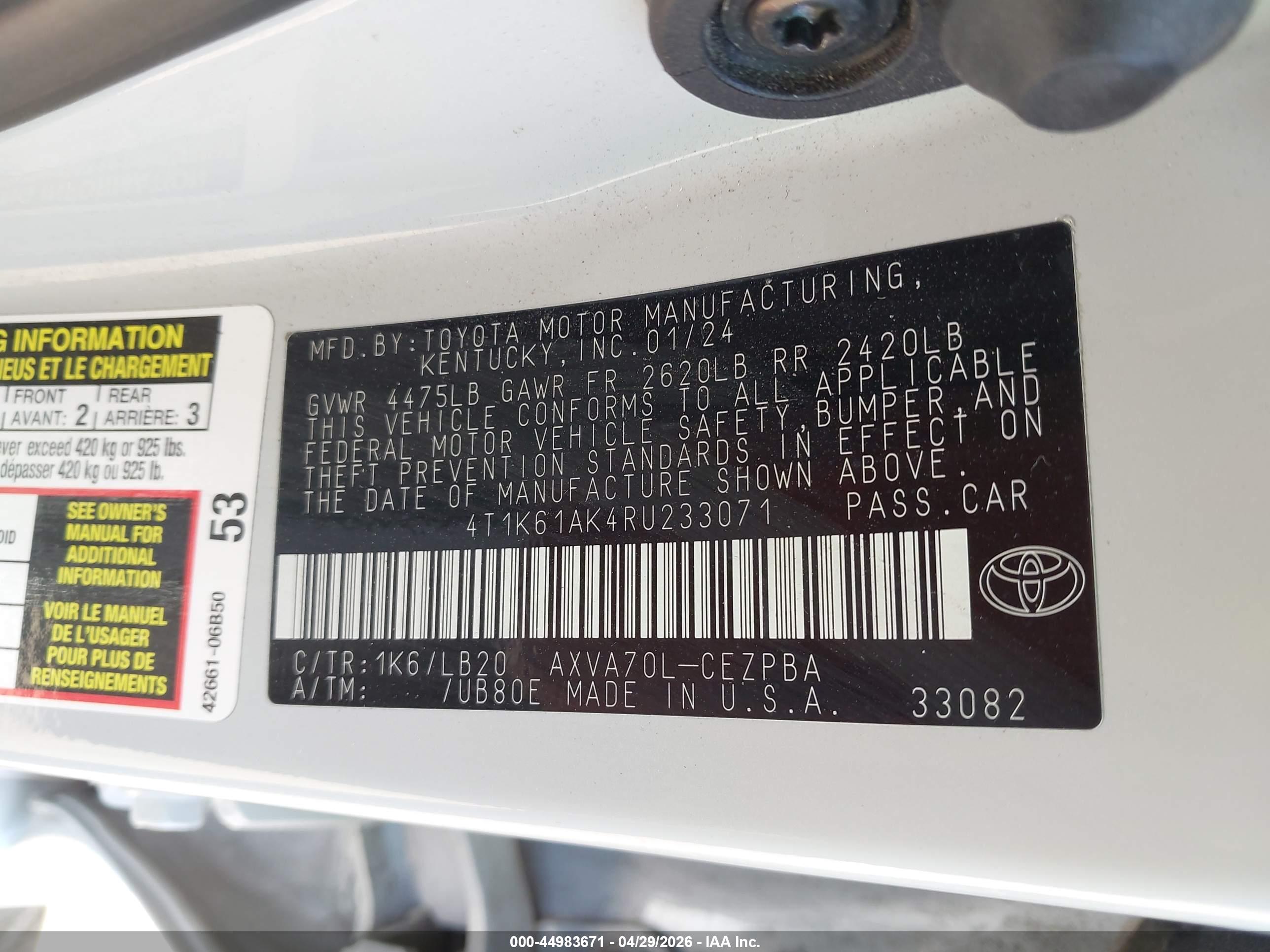 TOYOTA CAMRY image 9
