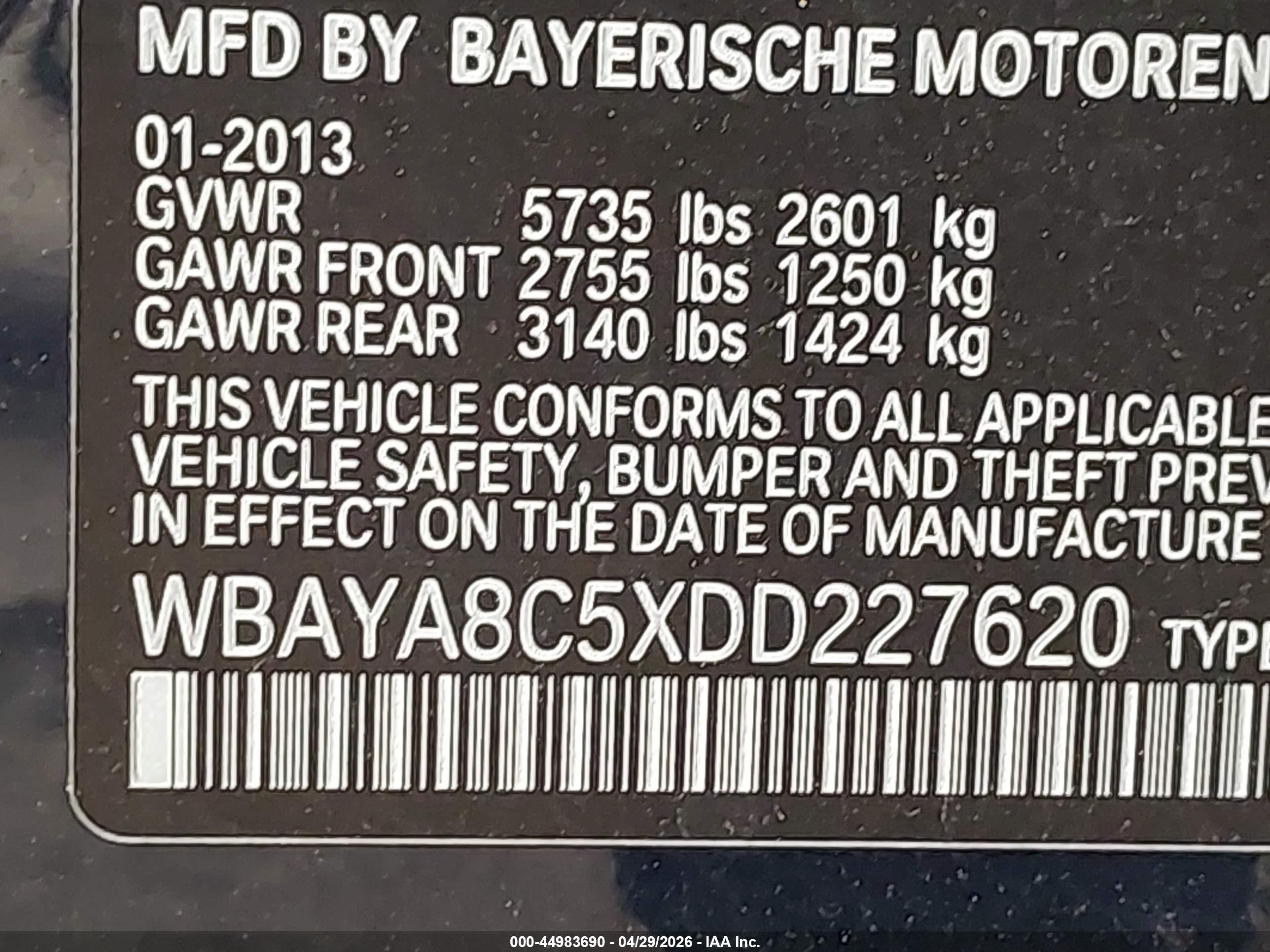 BMW 750I image 9