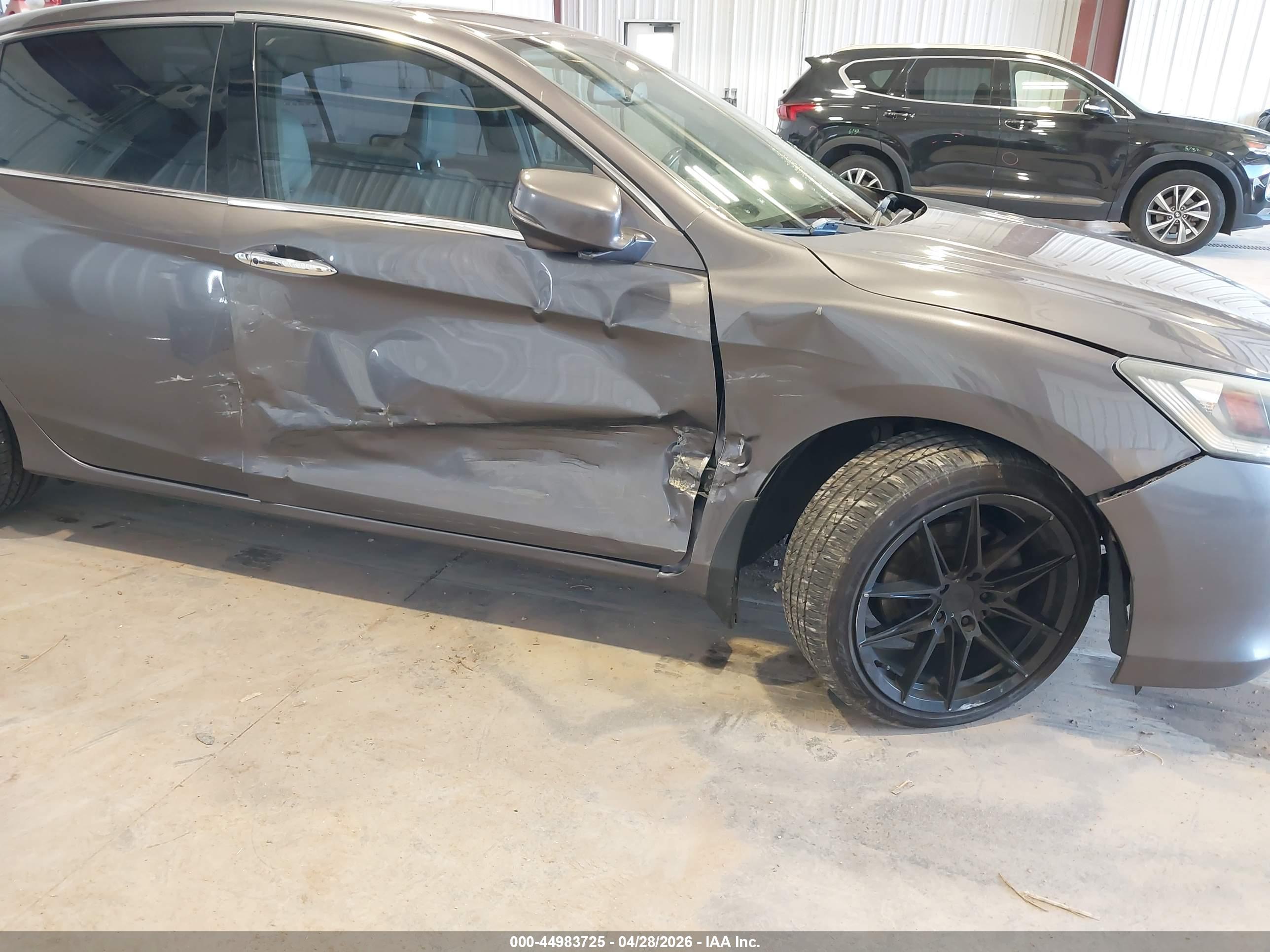 HONDA ACCORD image 6