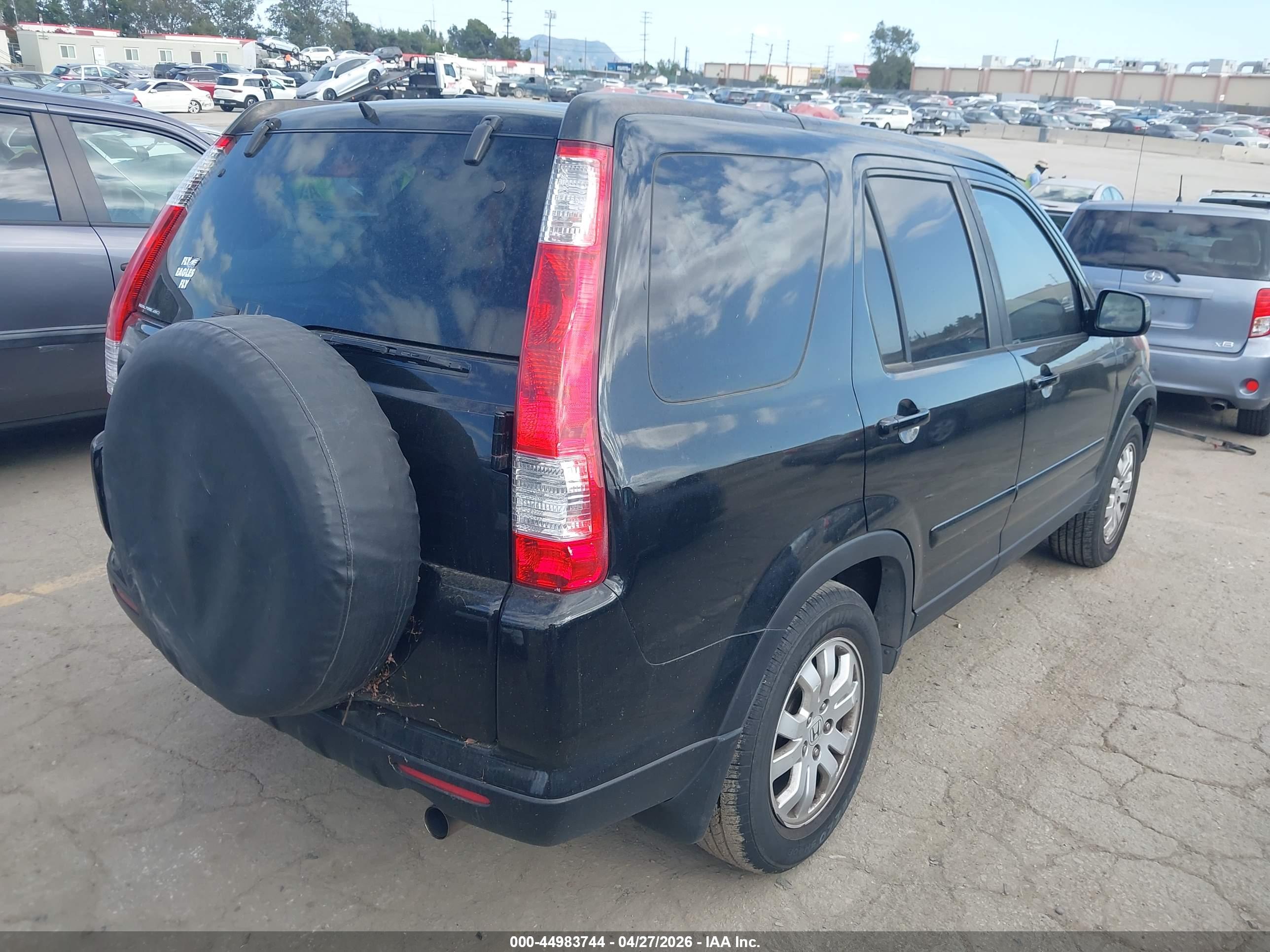 HONDA CR-V image 4