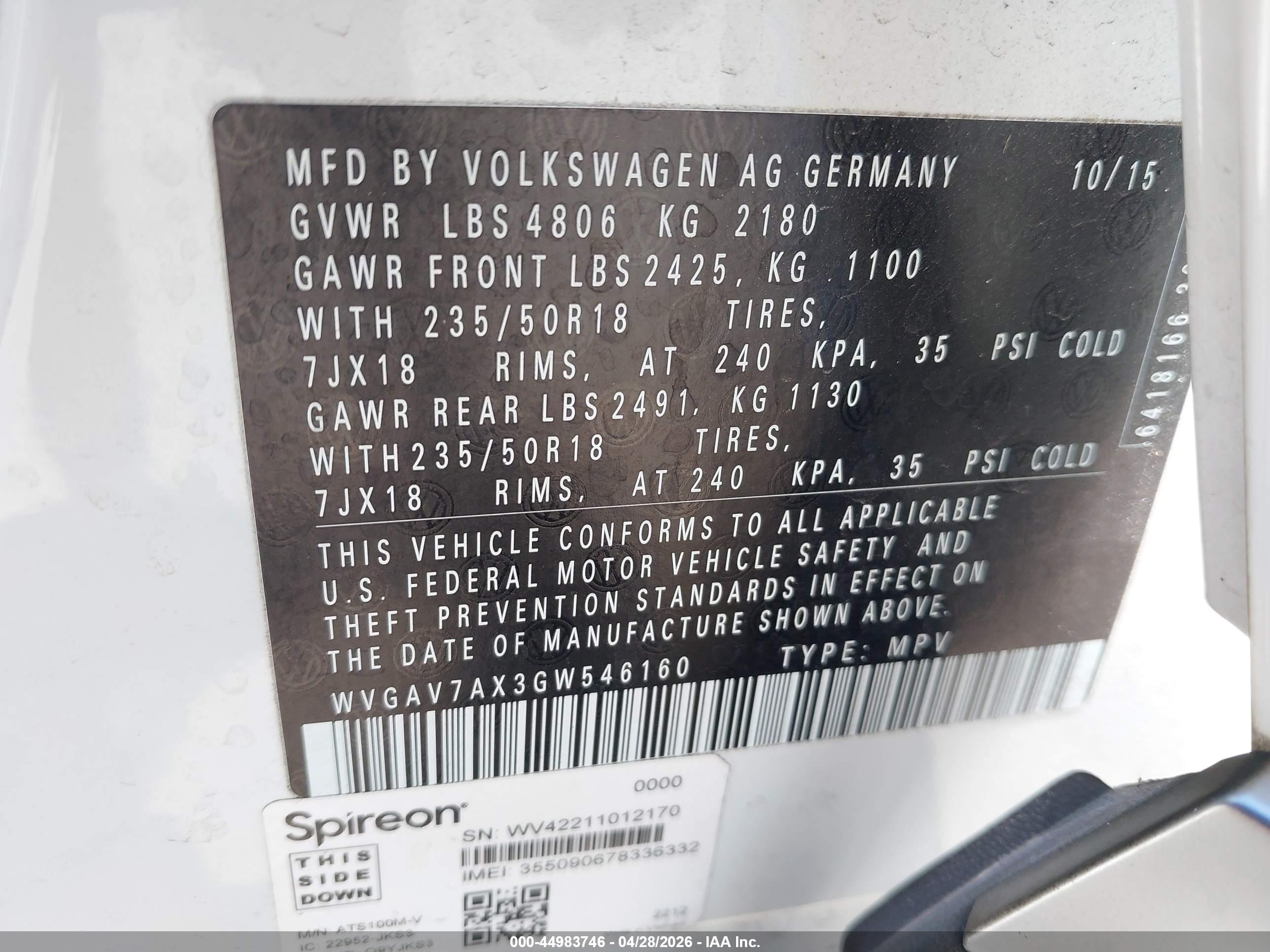 VOLKSWAGEN TIGUAN image 9