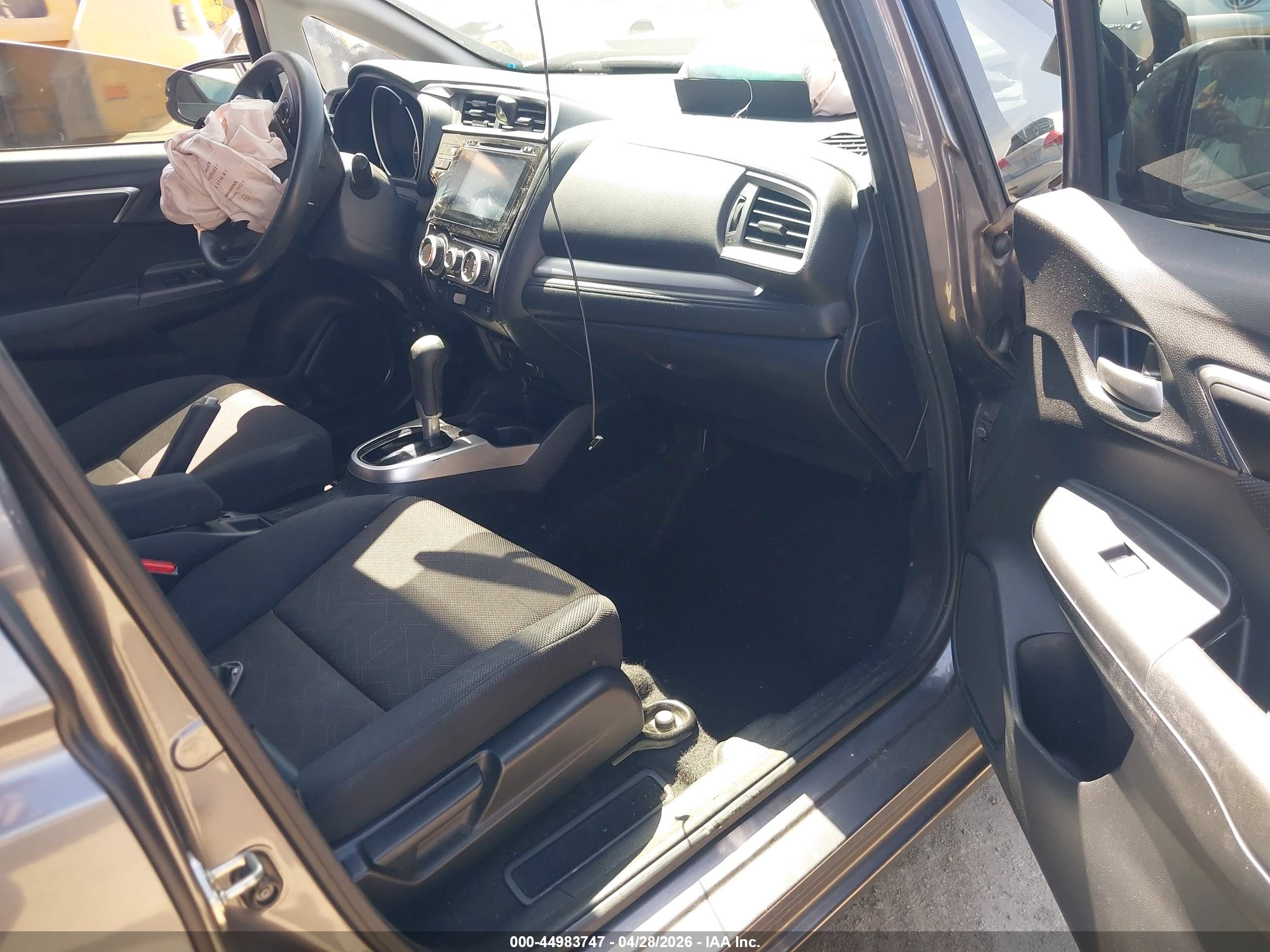 HONDA FIT image 5