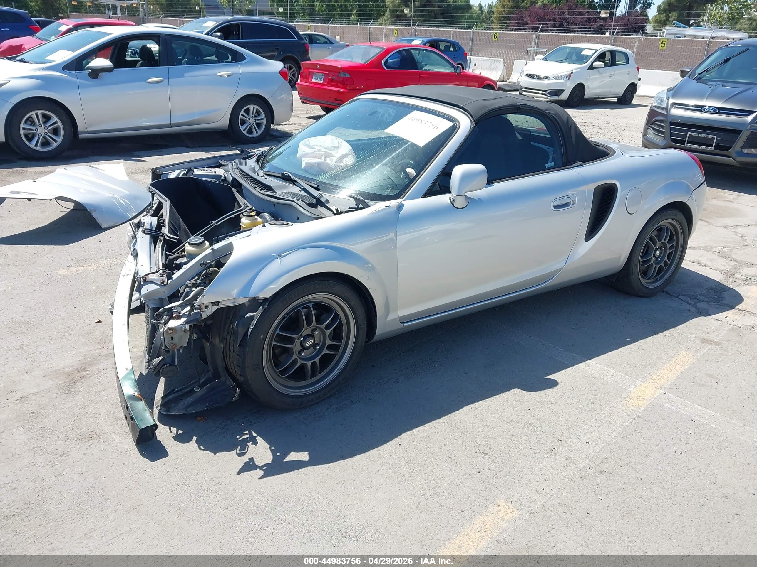 TOYOTA MR2 image 2