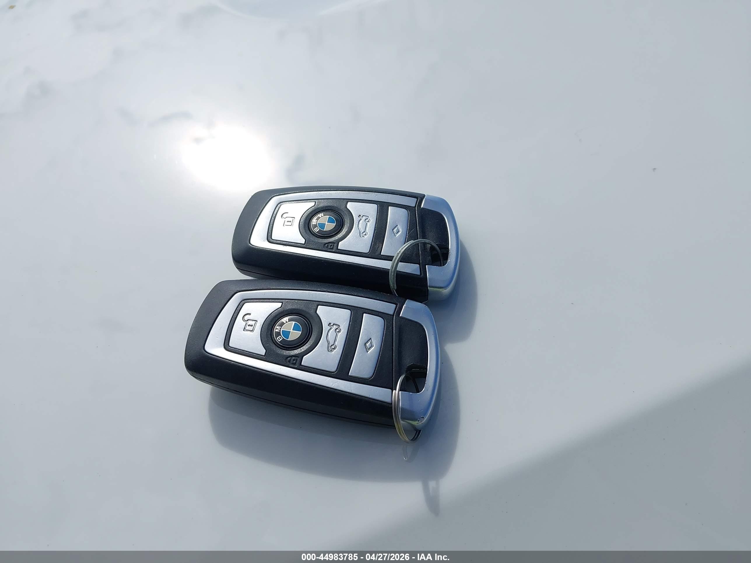 BMW 650I image 11