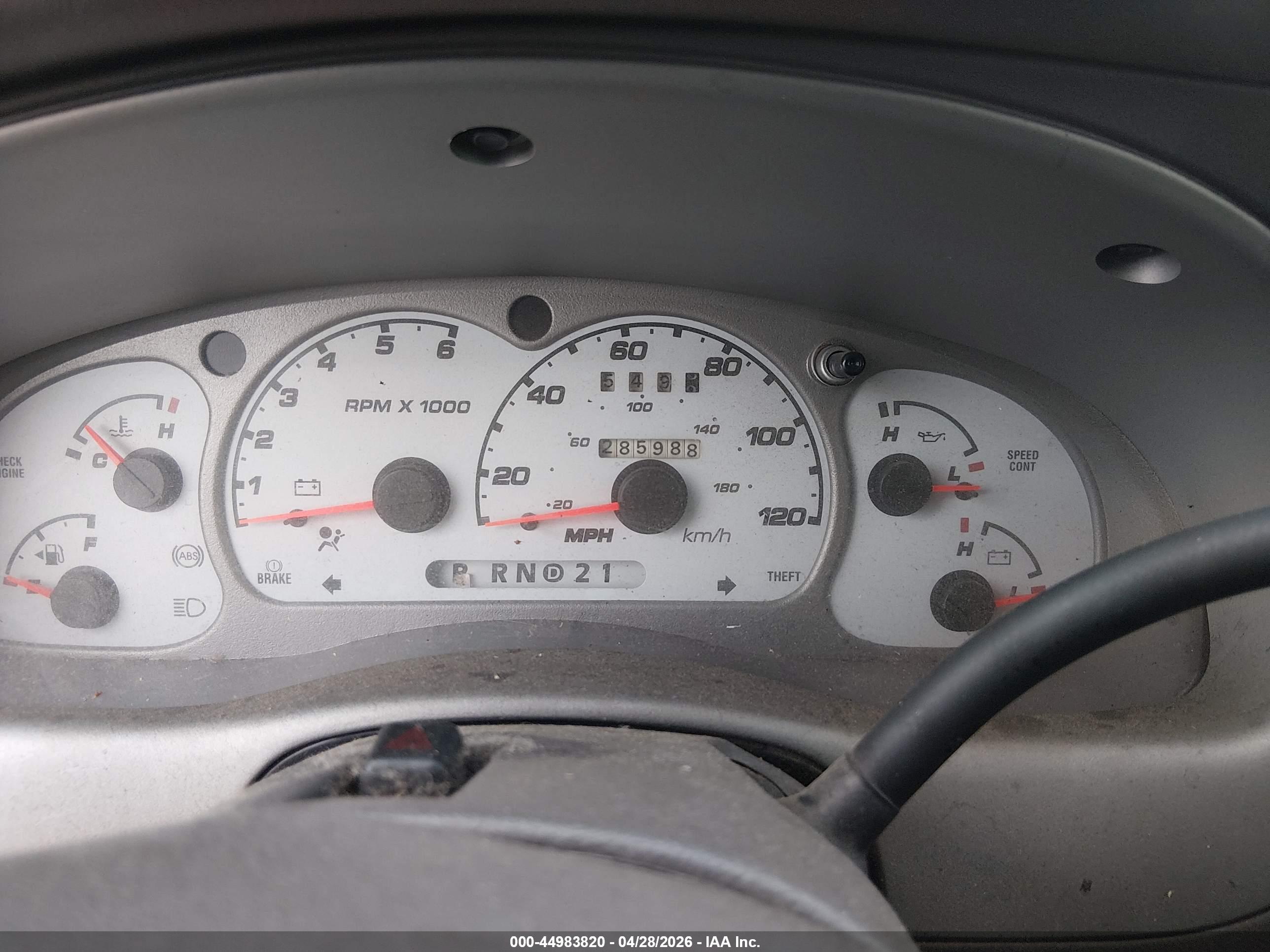 FORD EXPLORER image 7