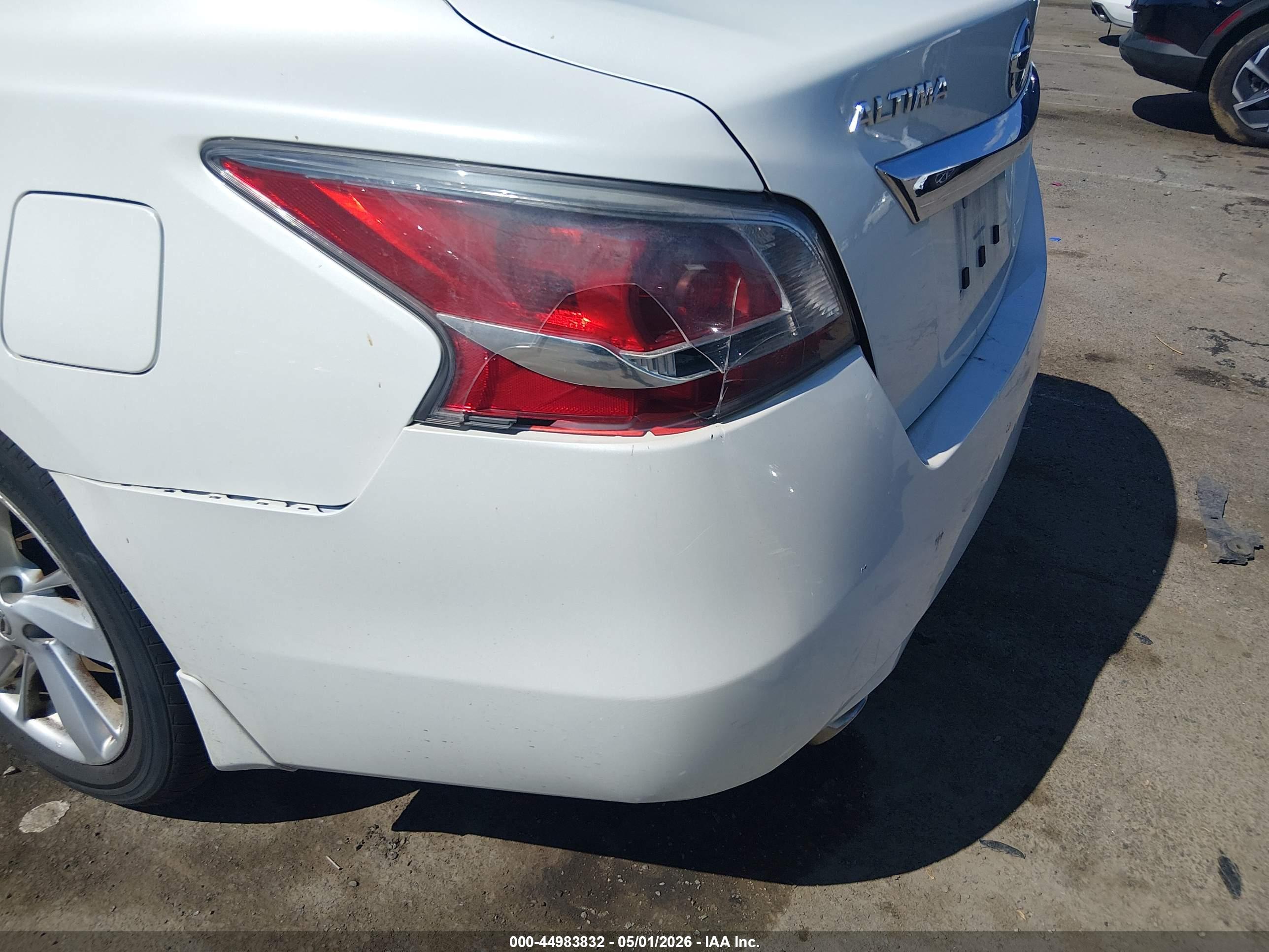 NISSAN ALTIMA image 6
