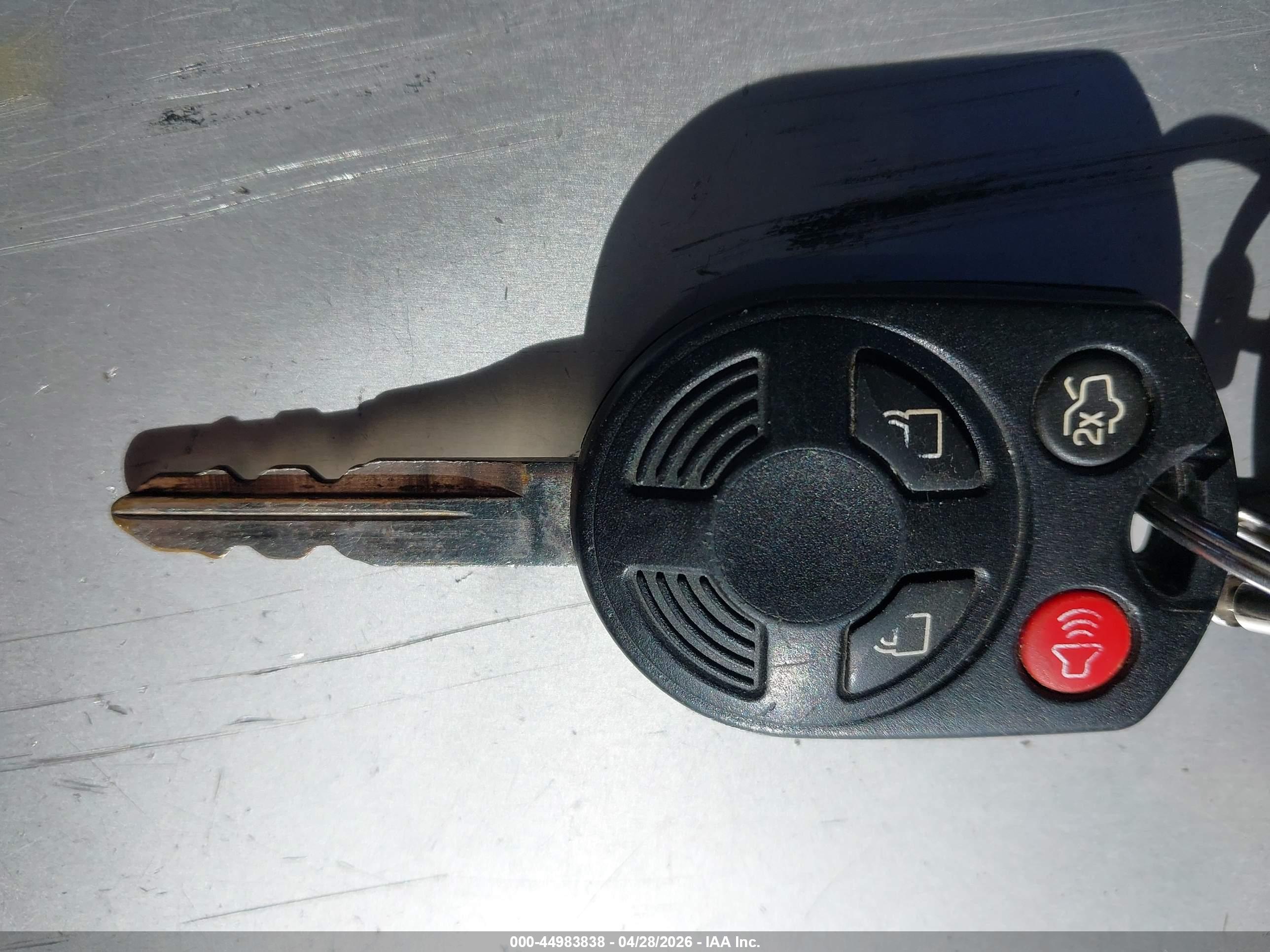 FORD ESCAPE image 11
