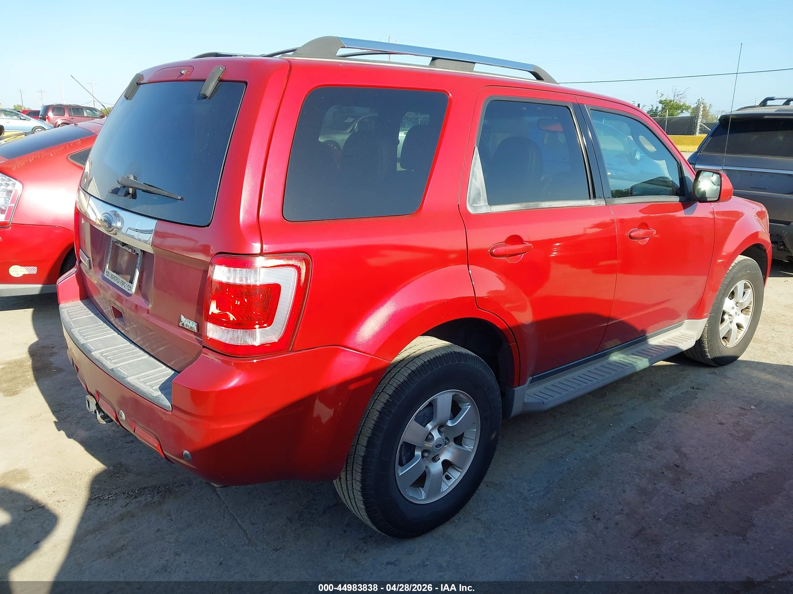 FORD ESCAPE image 4