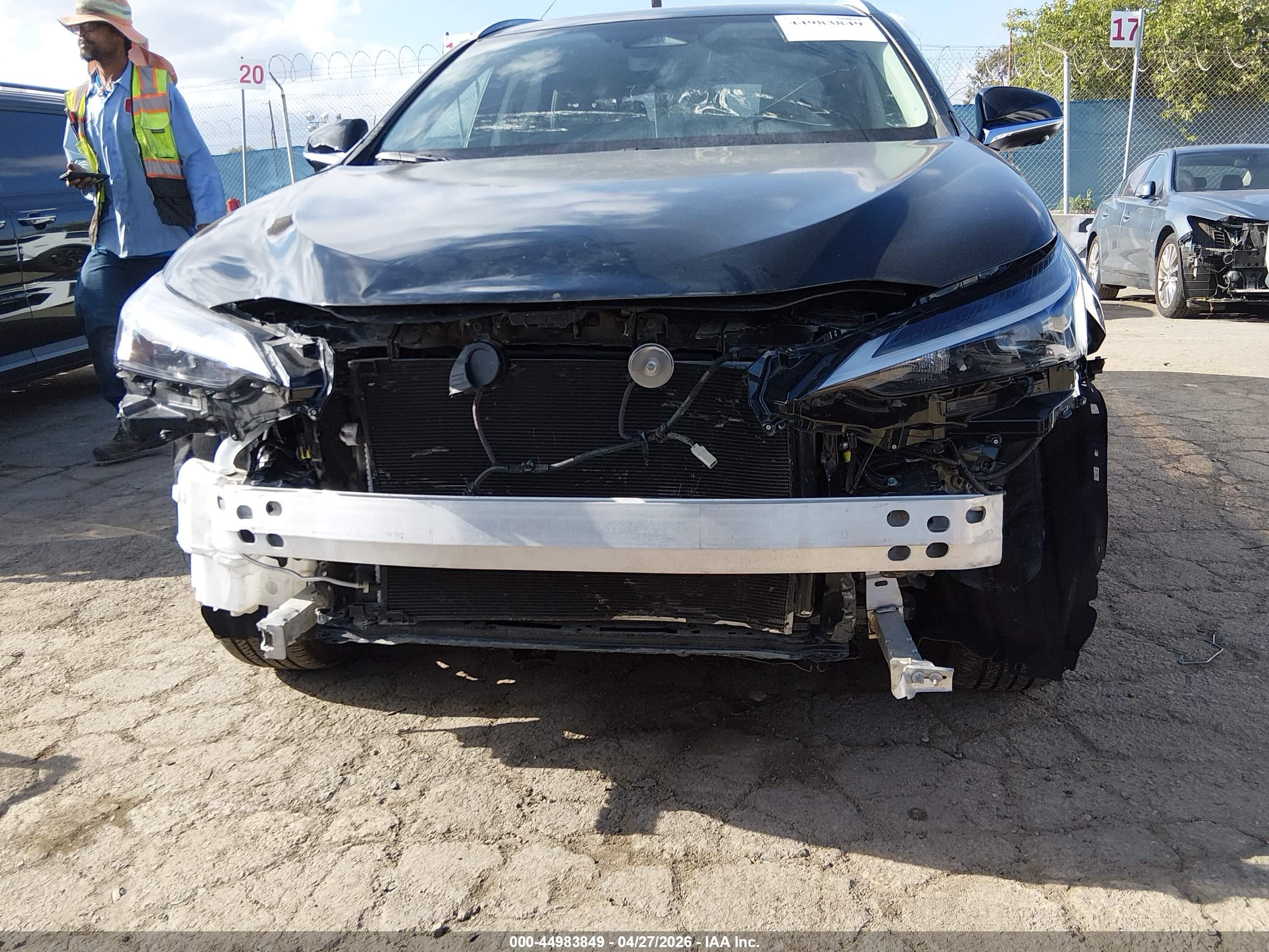 LEXUS NX image 6