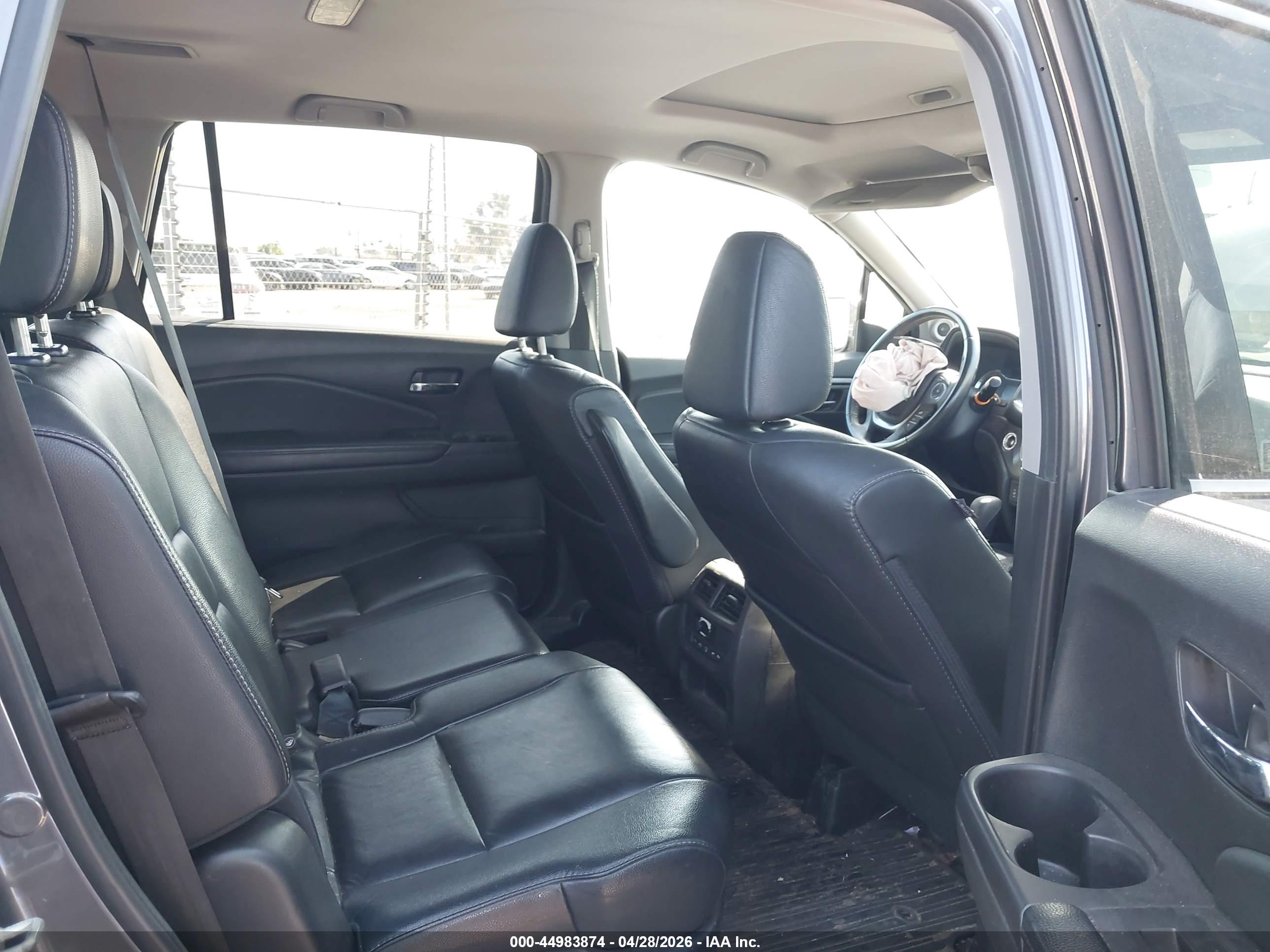 HONDA PILOT image 8