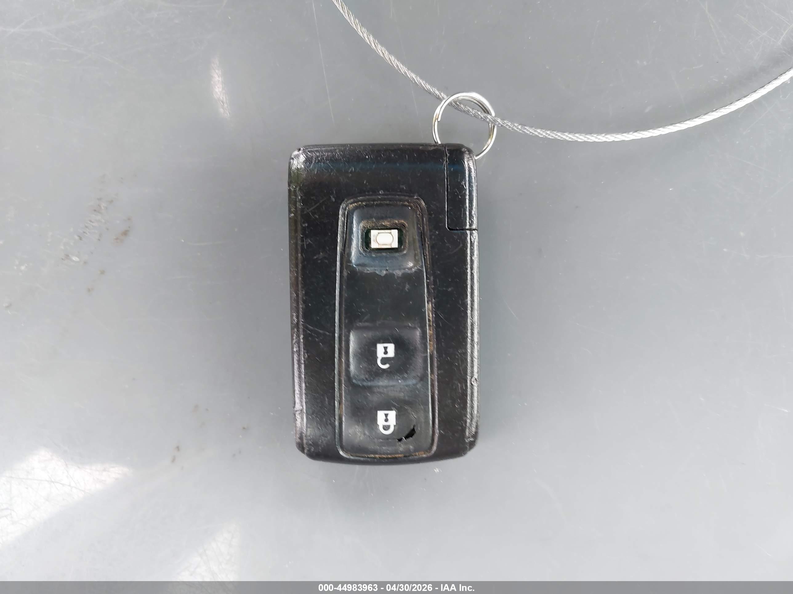 TOYOTA PRIUS image 11