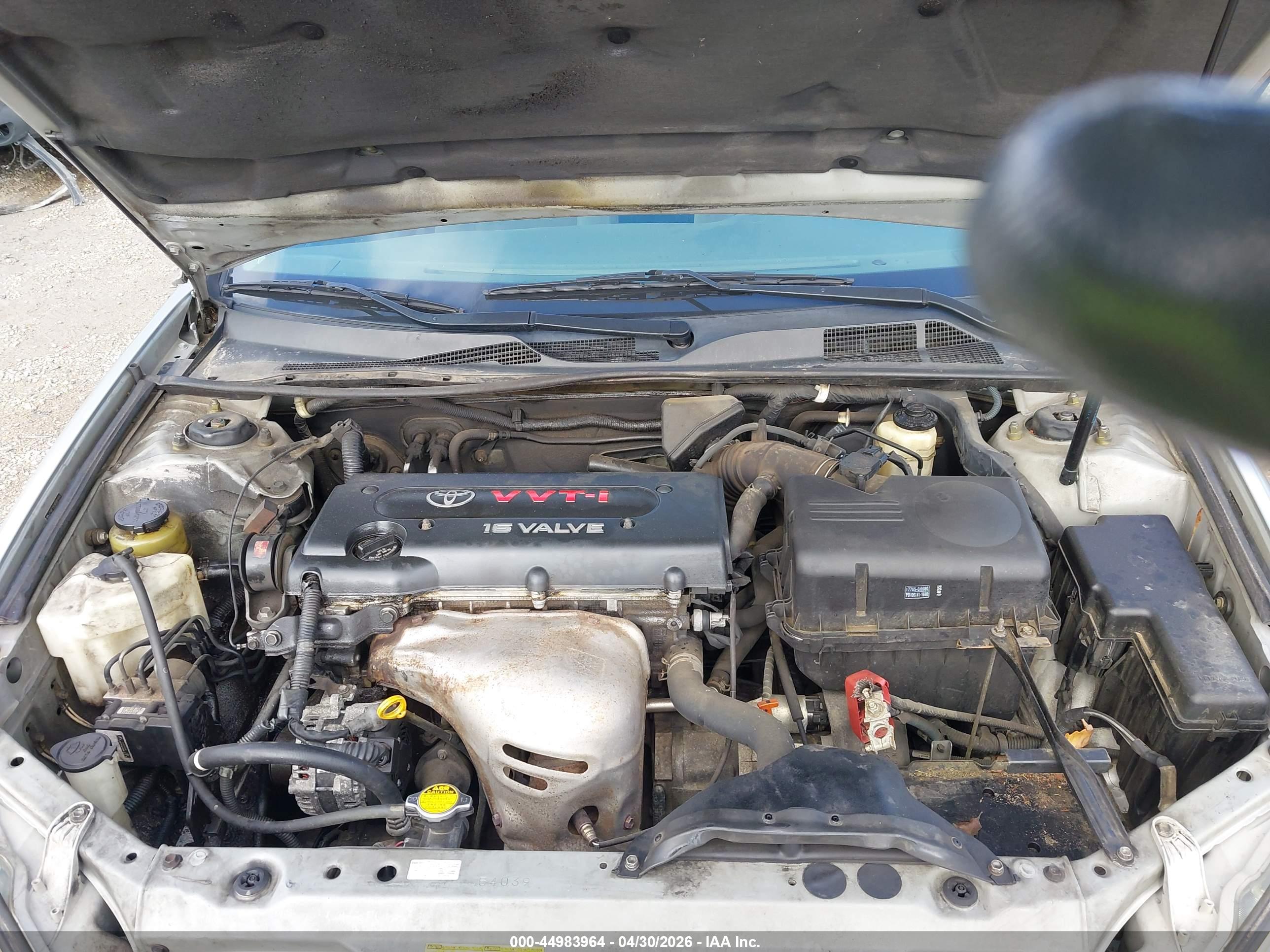 TOYOTA CAMRY image 10
