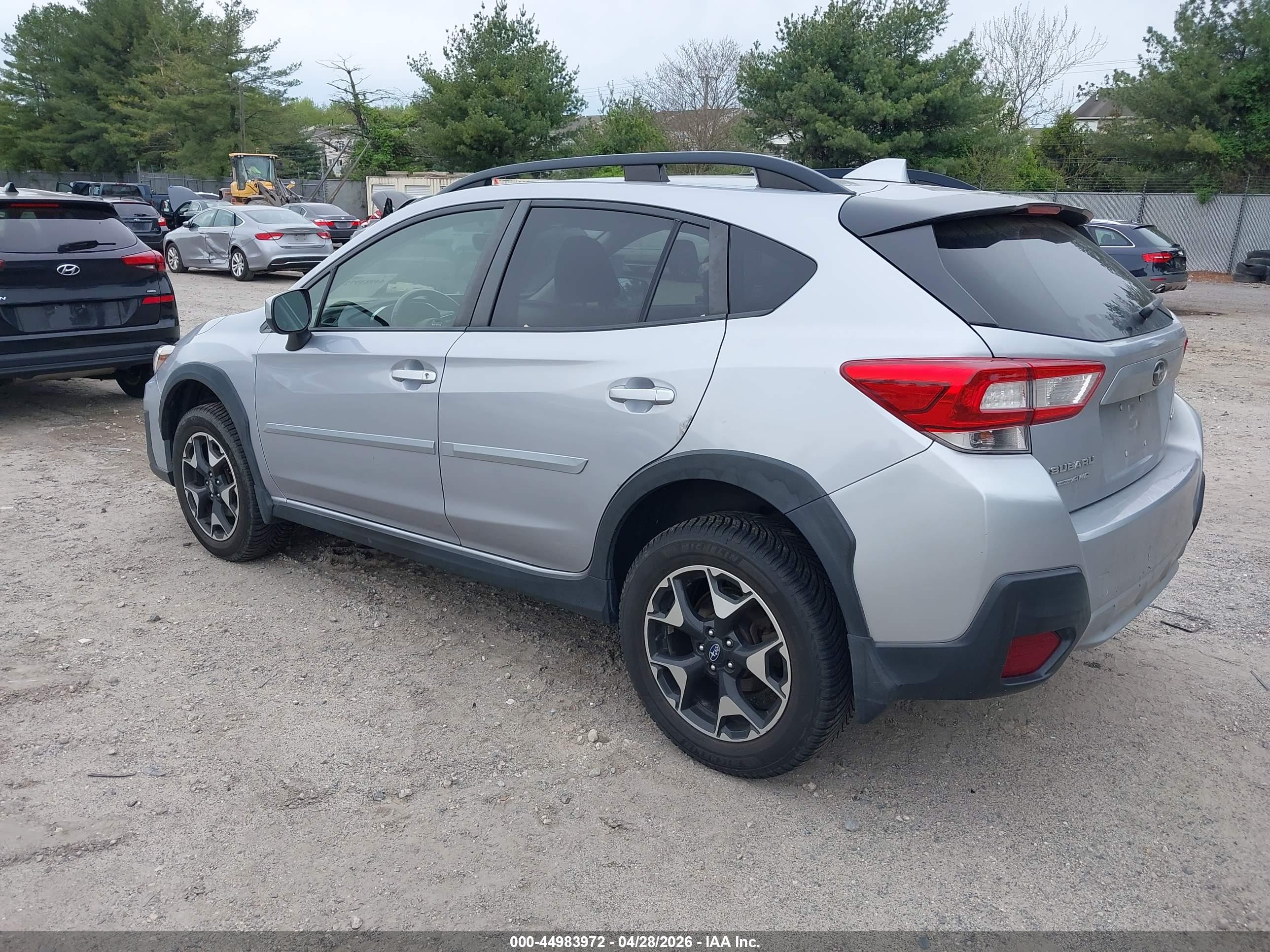 SUBARU CROSSTREK image 3