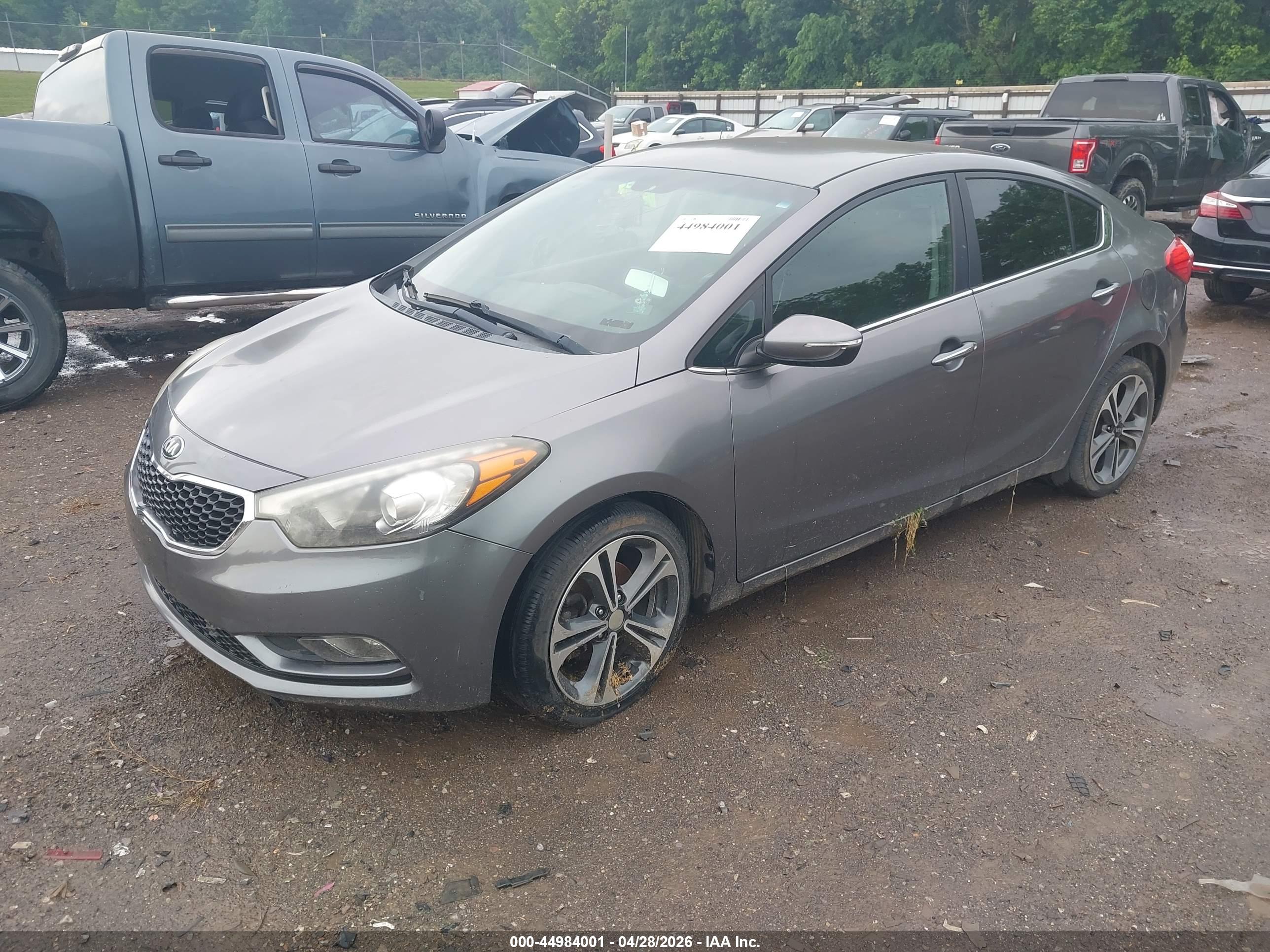 KIA FORTE image 2