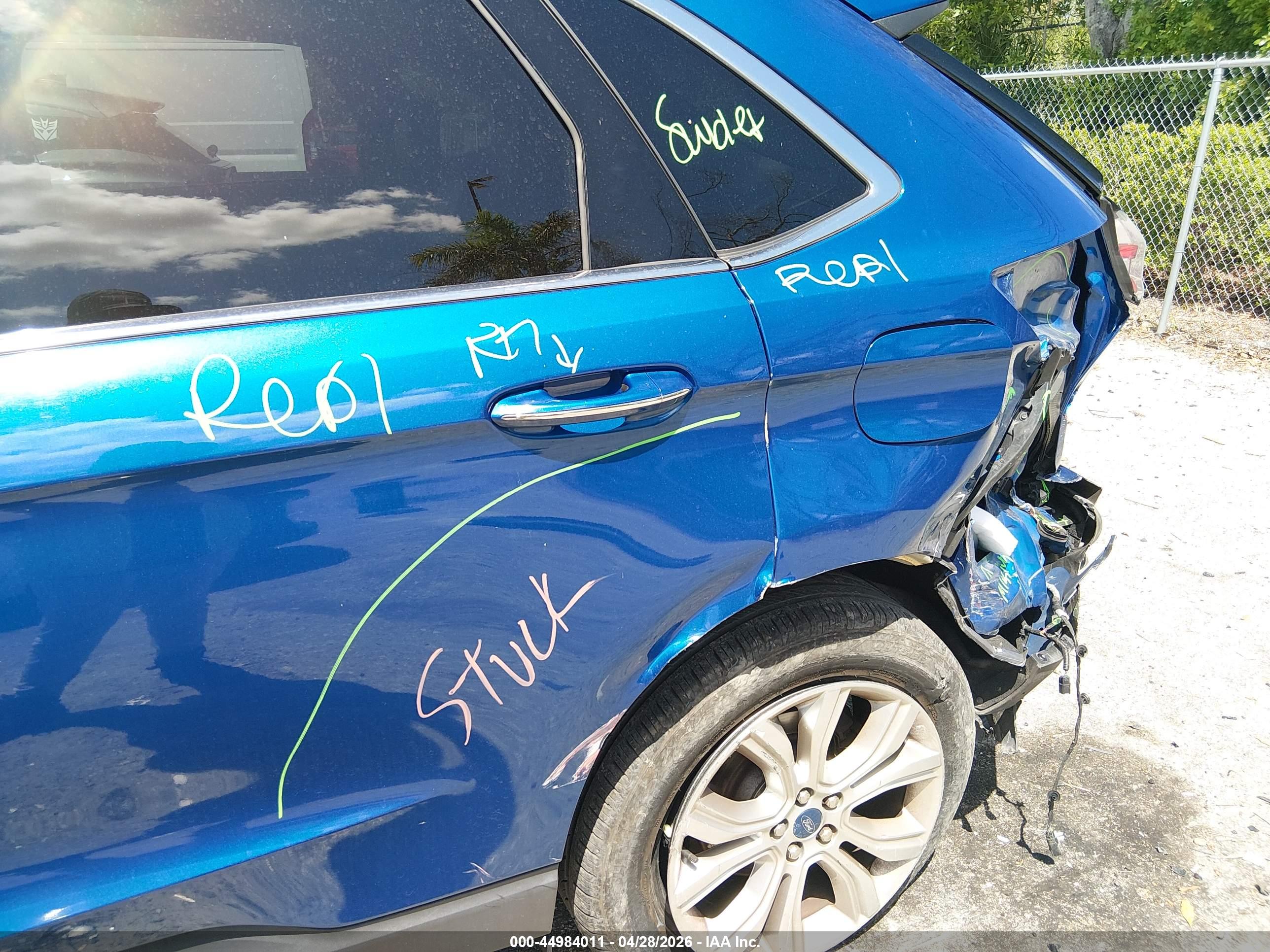 FORD EDGE image 6