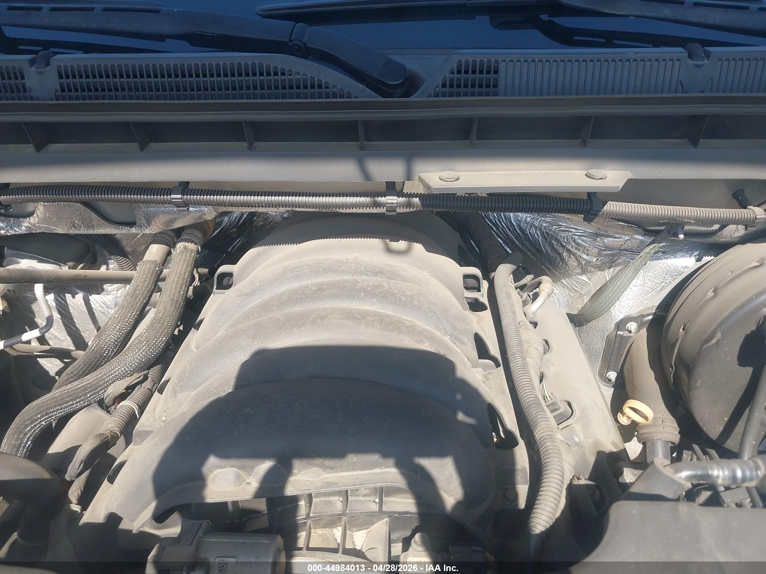 CHEVROLET SILVERADO image 10