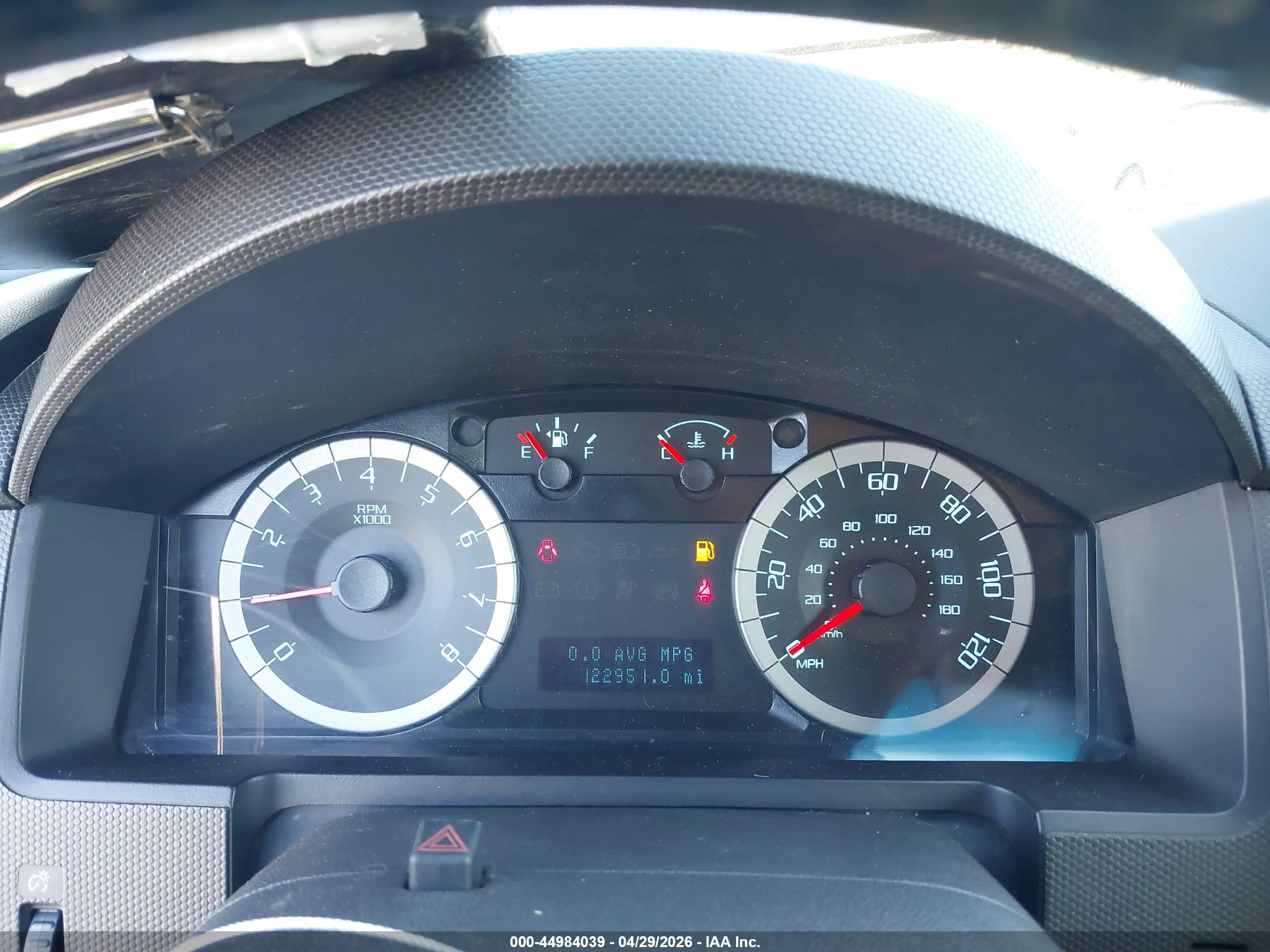 FORD ESCAPE image 7