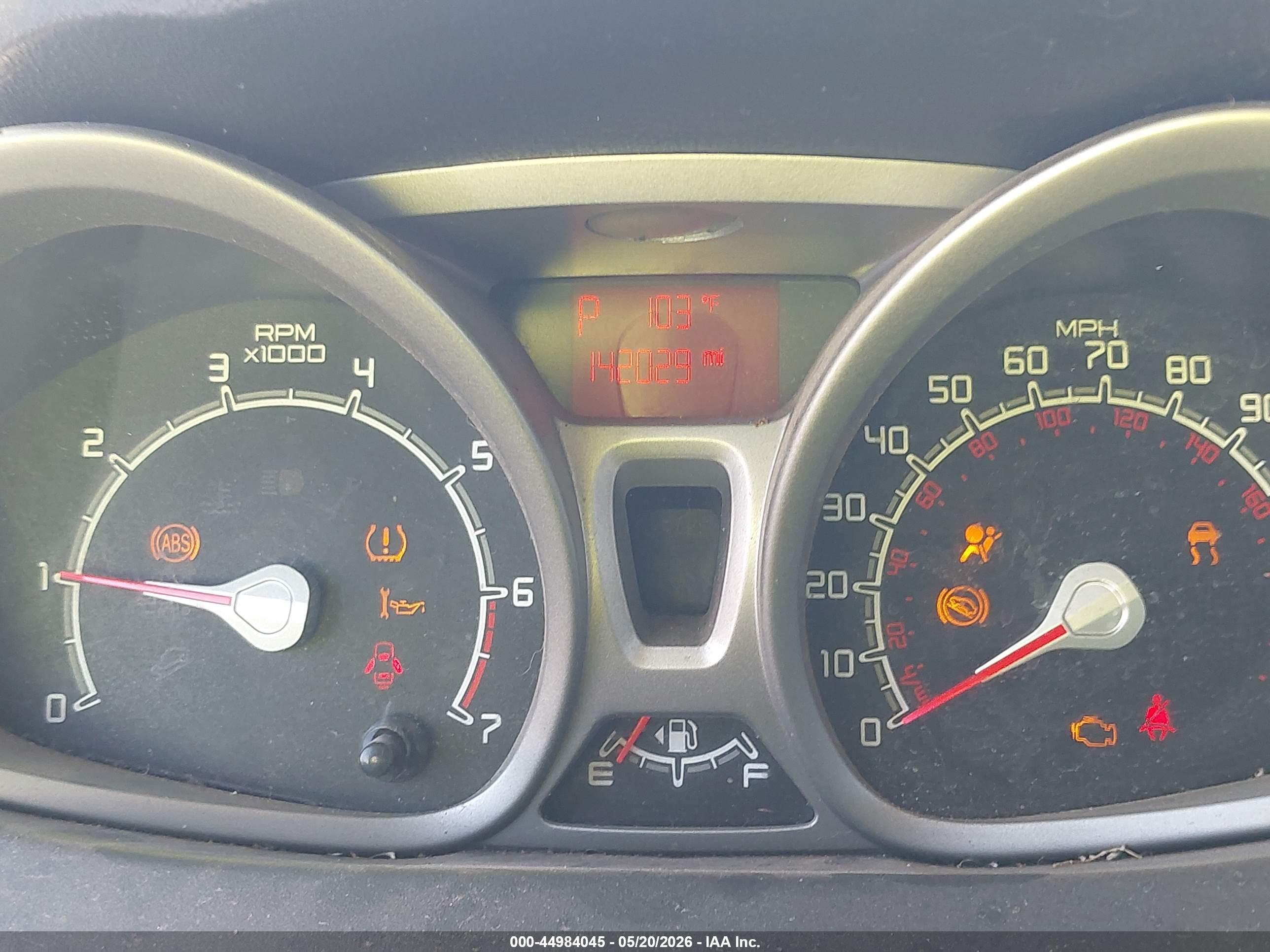 FORD FIESTA image 7