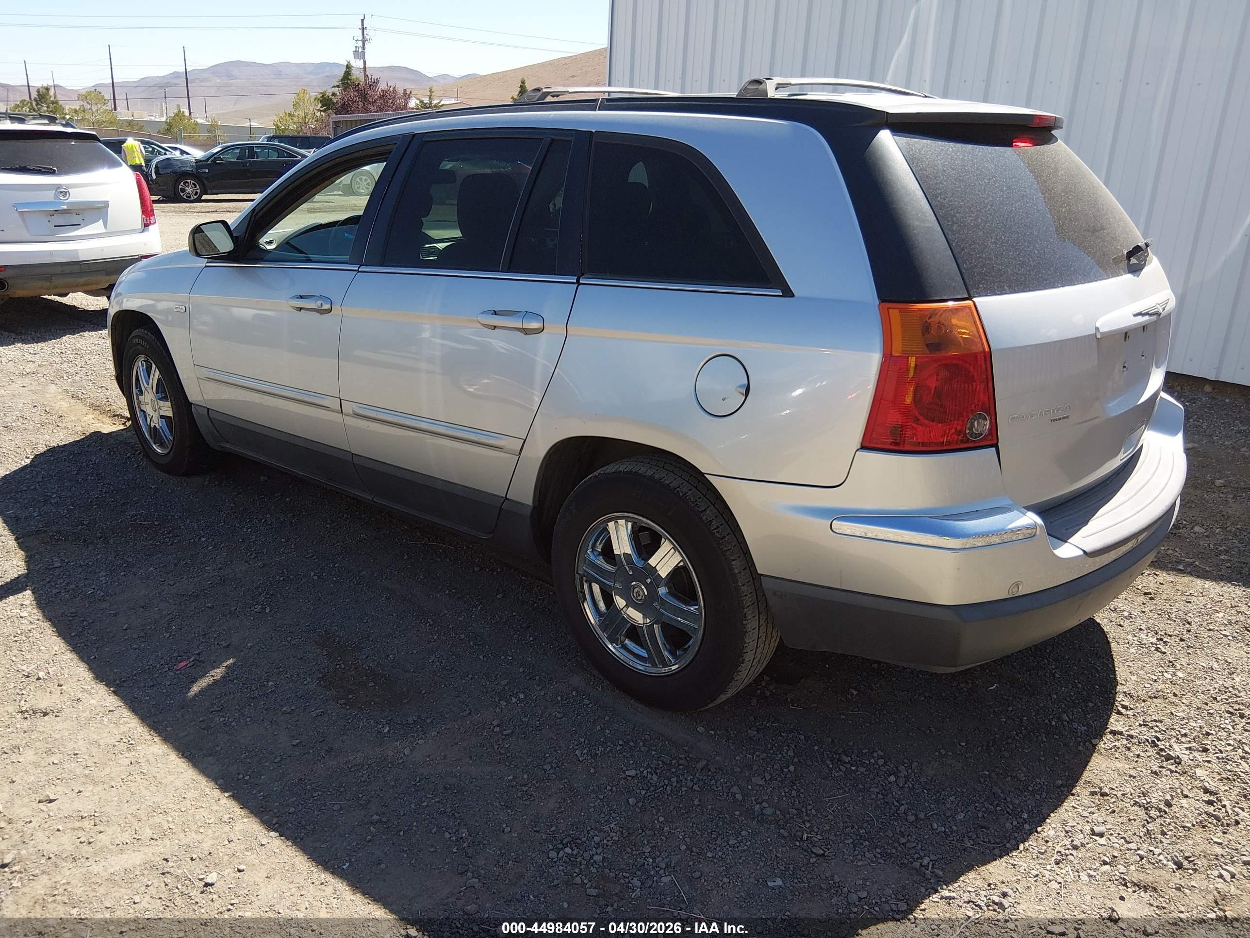 CHRYSLER PACIFICA image 3