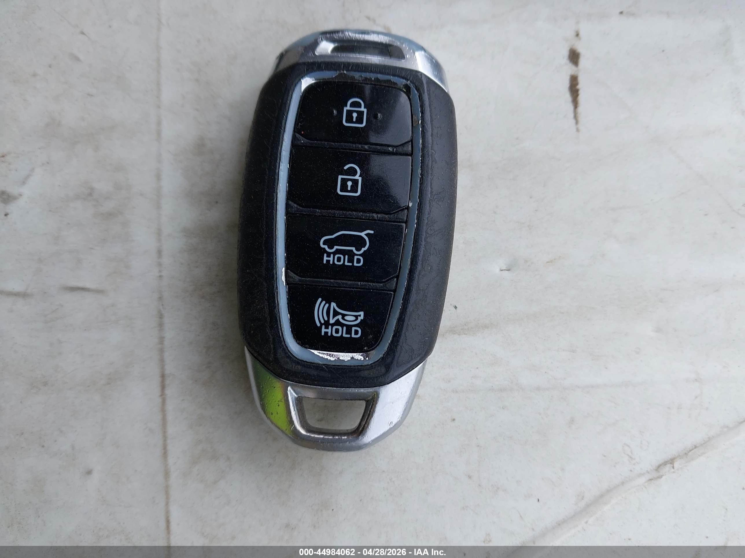HYUNDAI KONA image 11