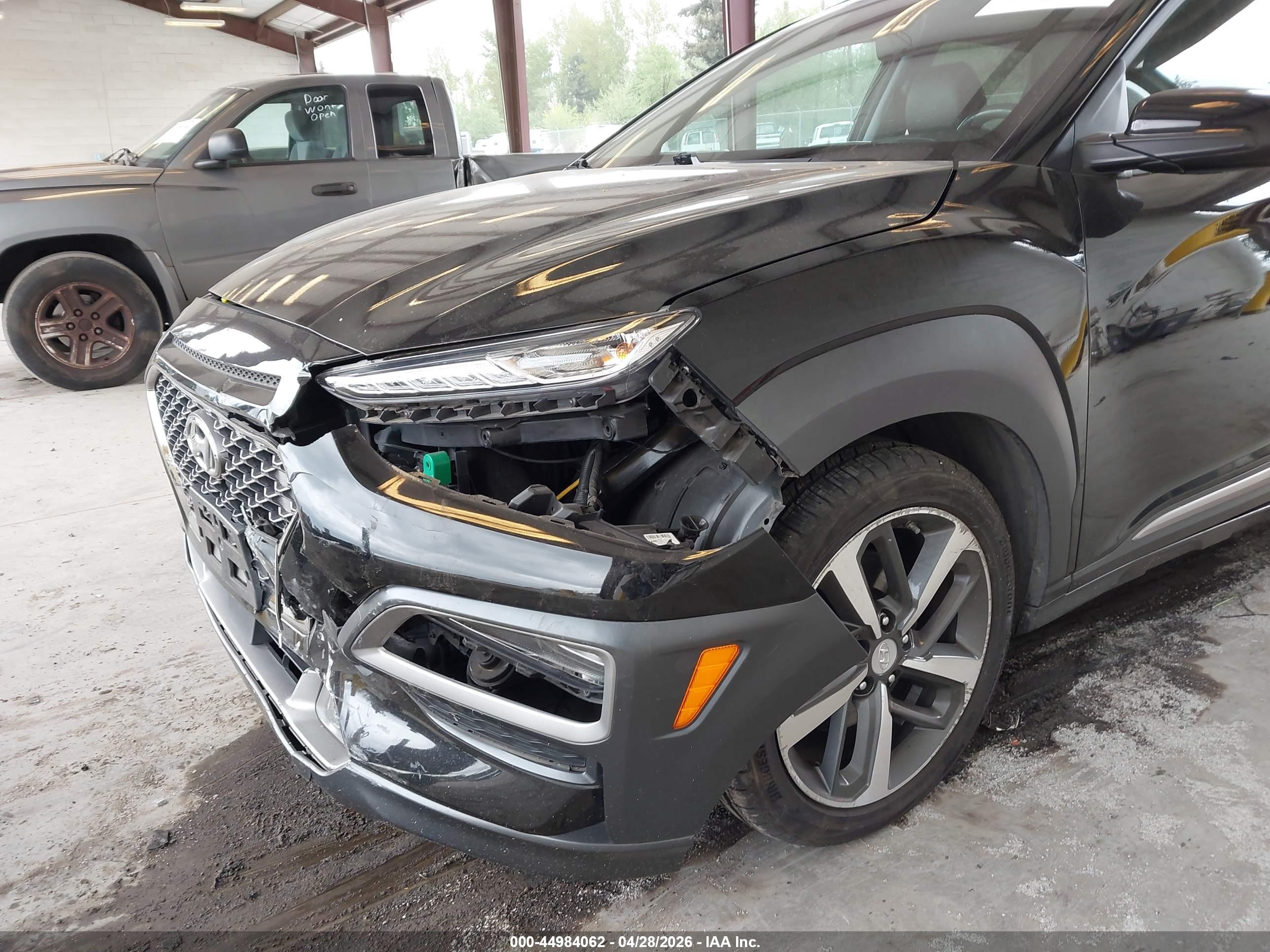 HYUNDAI KONA image 6