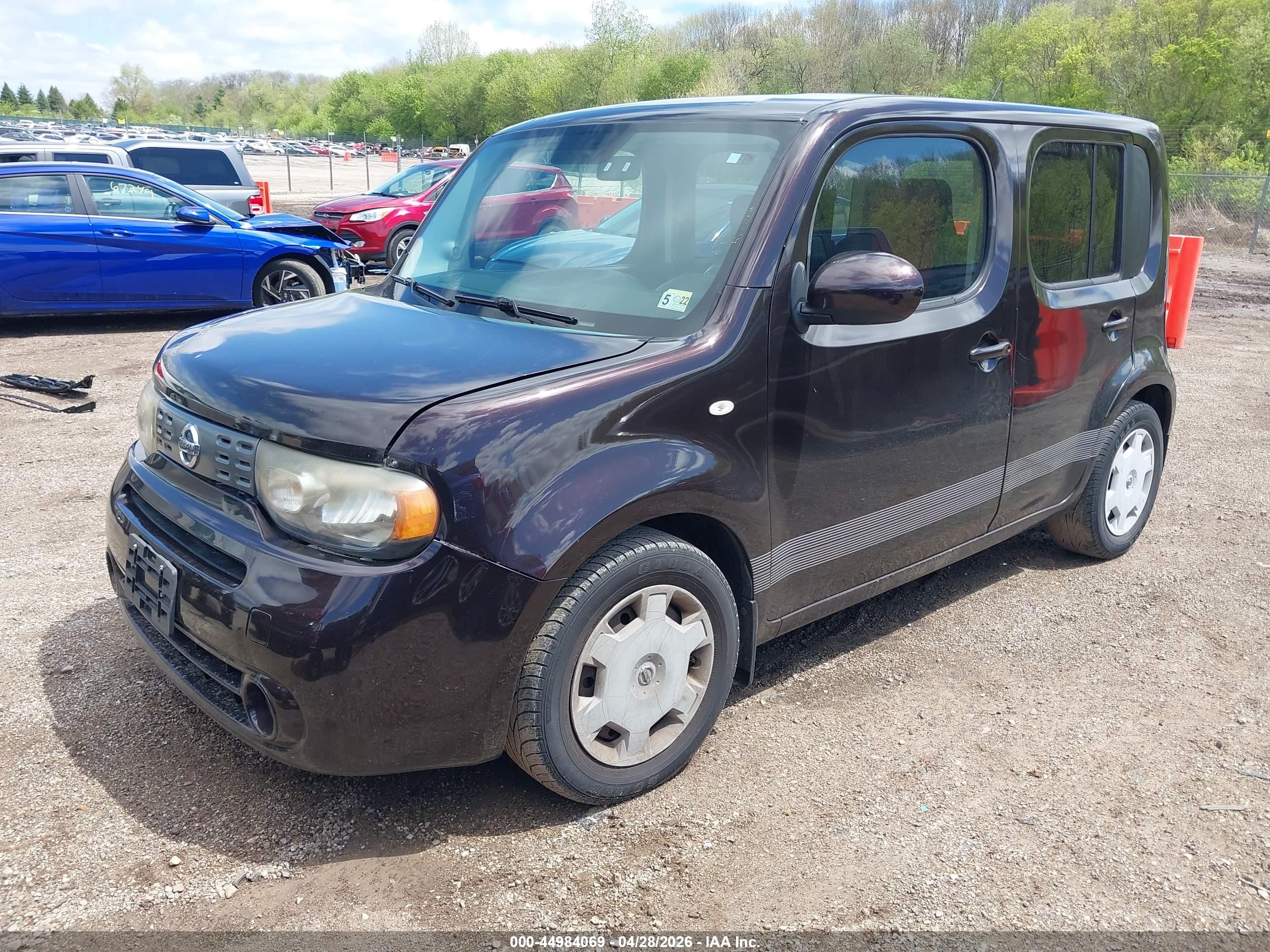 NISSAN CUBE image 2