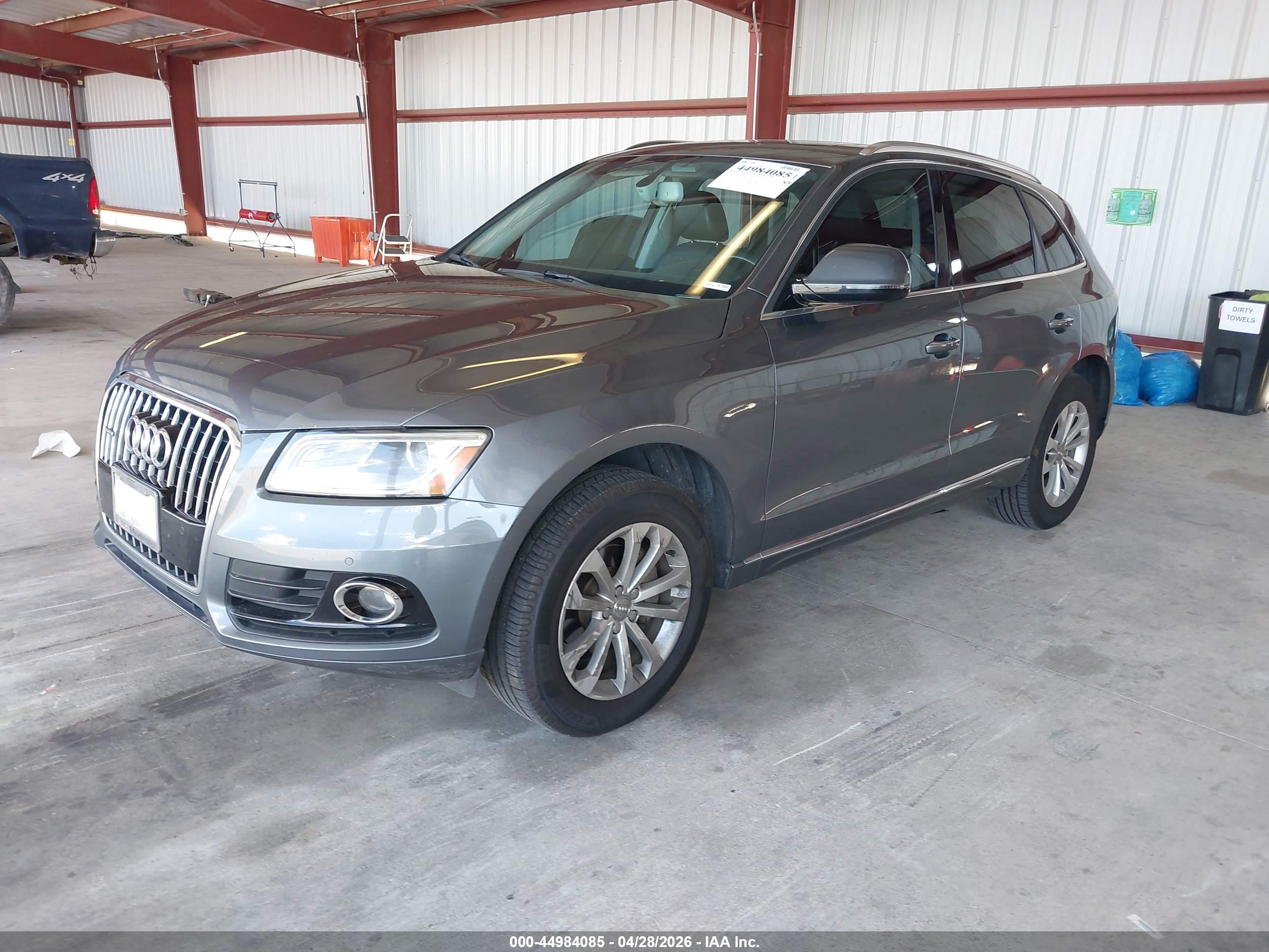 AUDI Q5 image 2